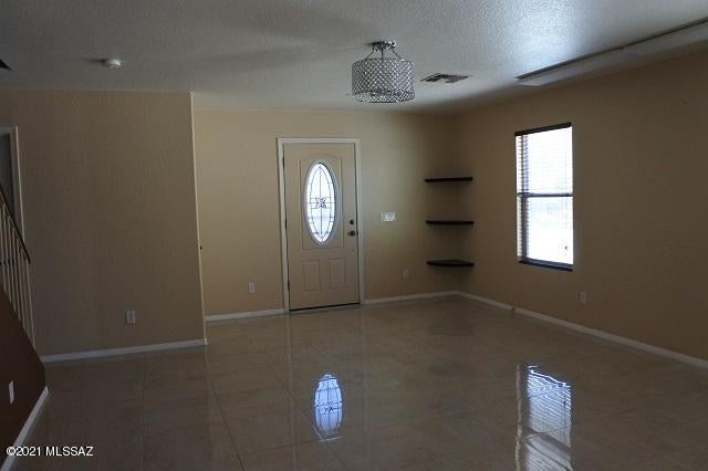 Riverhaven (1-373) - Residential Lease