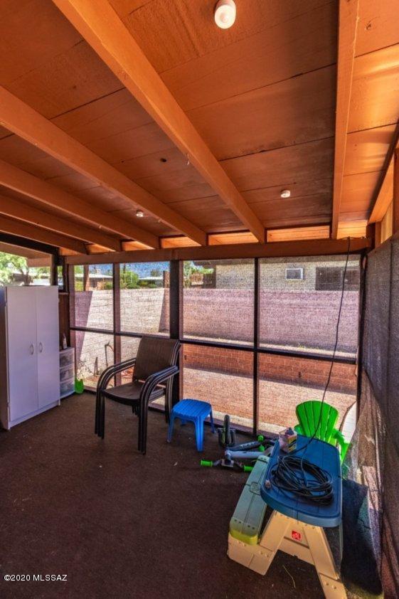 Kingston Knolls Terrace - Residential