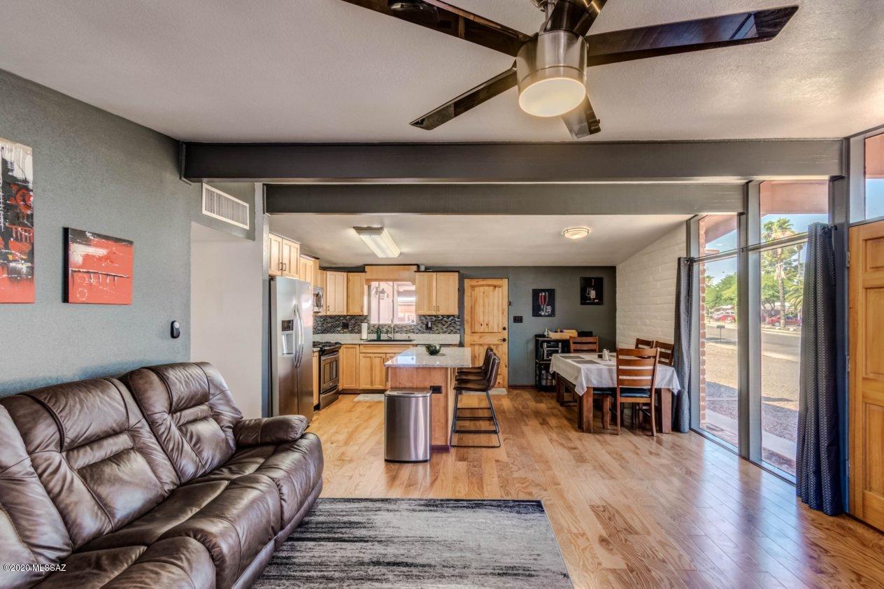 Kingston Knolls Terrace - Residential