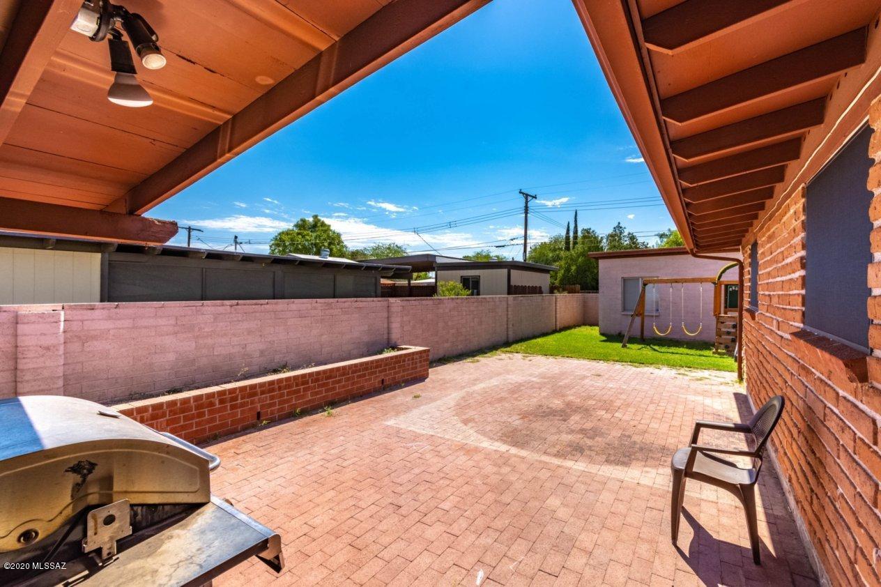 Kingston Knolls Terrace - Residential