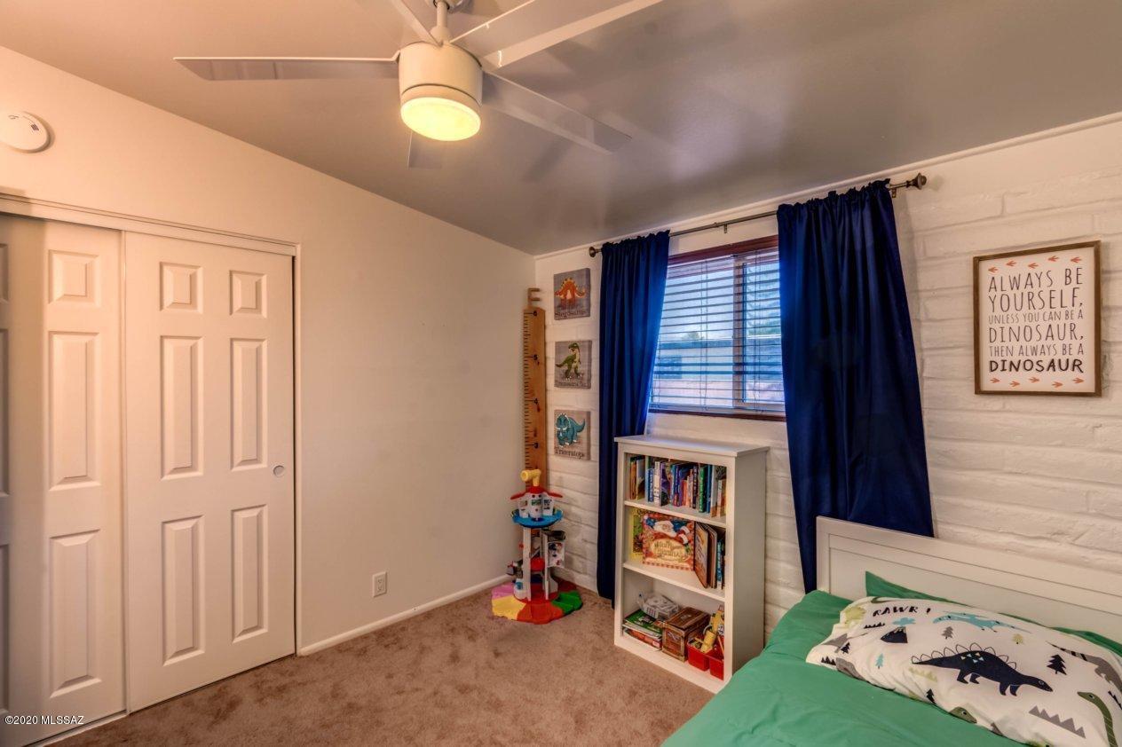 Kingston Knolls Terrace - Residential
