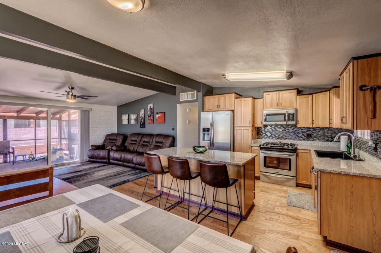 Kingston Knolls Terrace - Residential