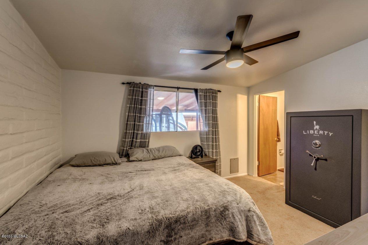 Kingston Knolls Terrace - Residential