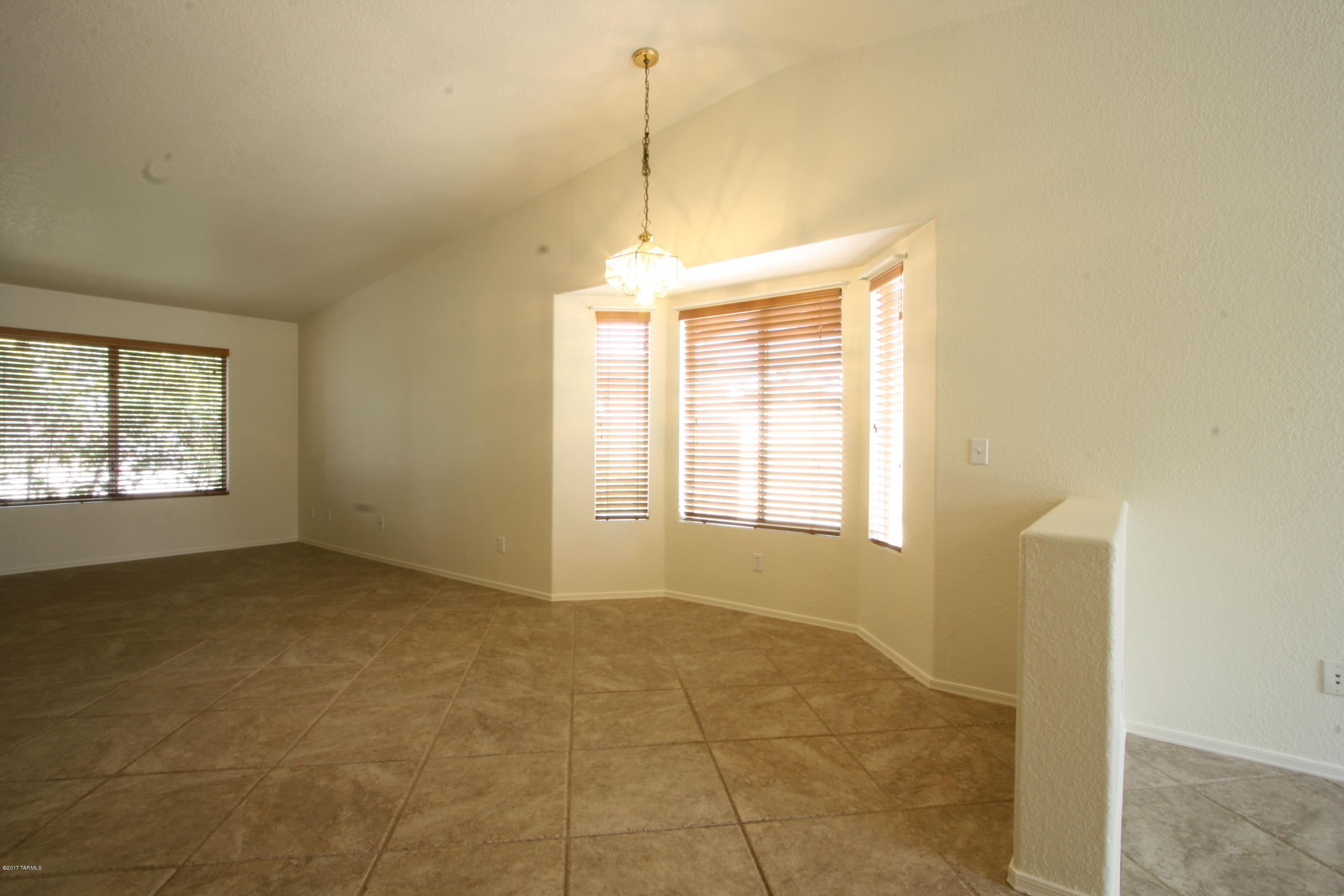 Sunrise Meadow At Rita Ranch (1-135) - Residential Lease
