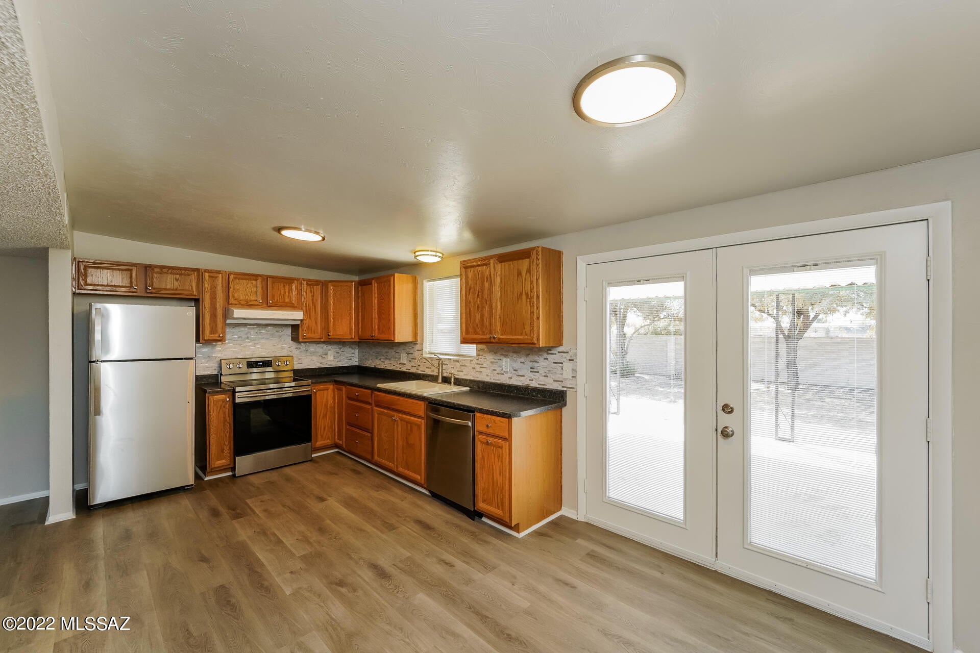 Estes Park (1-27) - Residential Lease