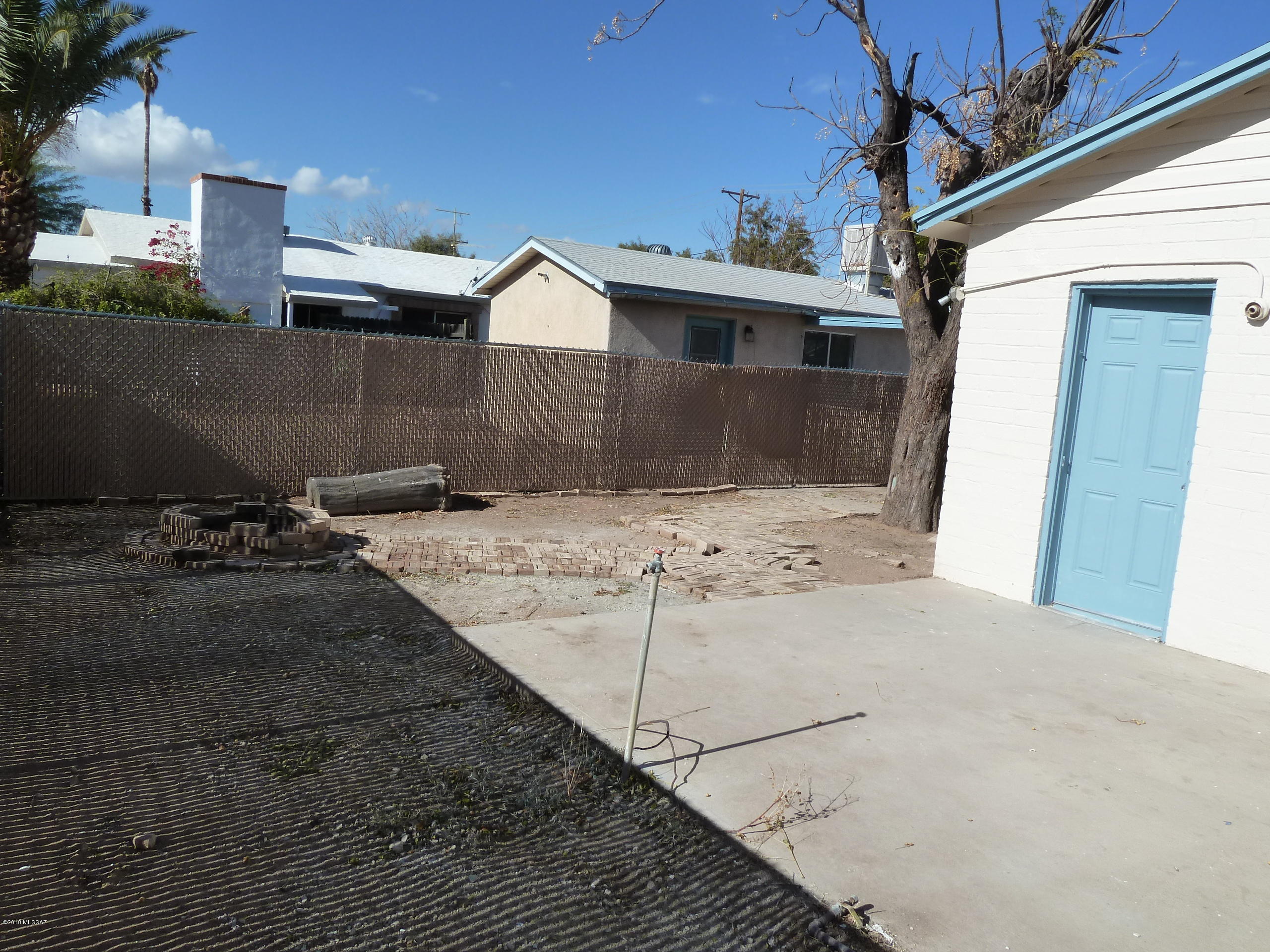 Unsubdivided - Residential Lease