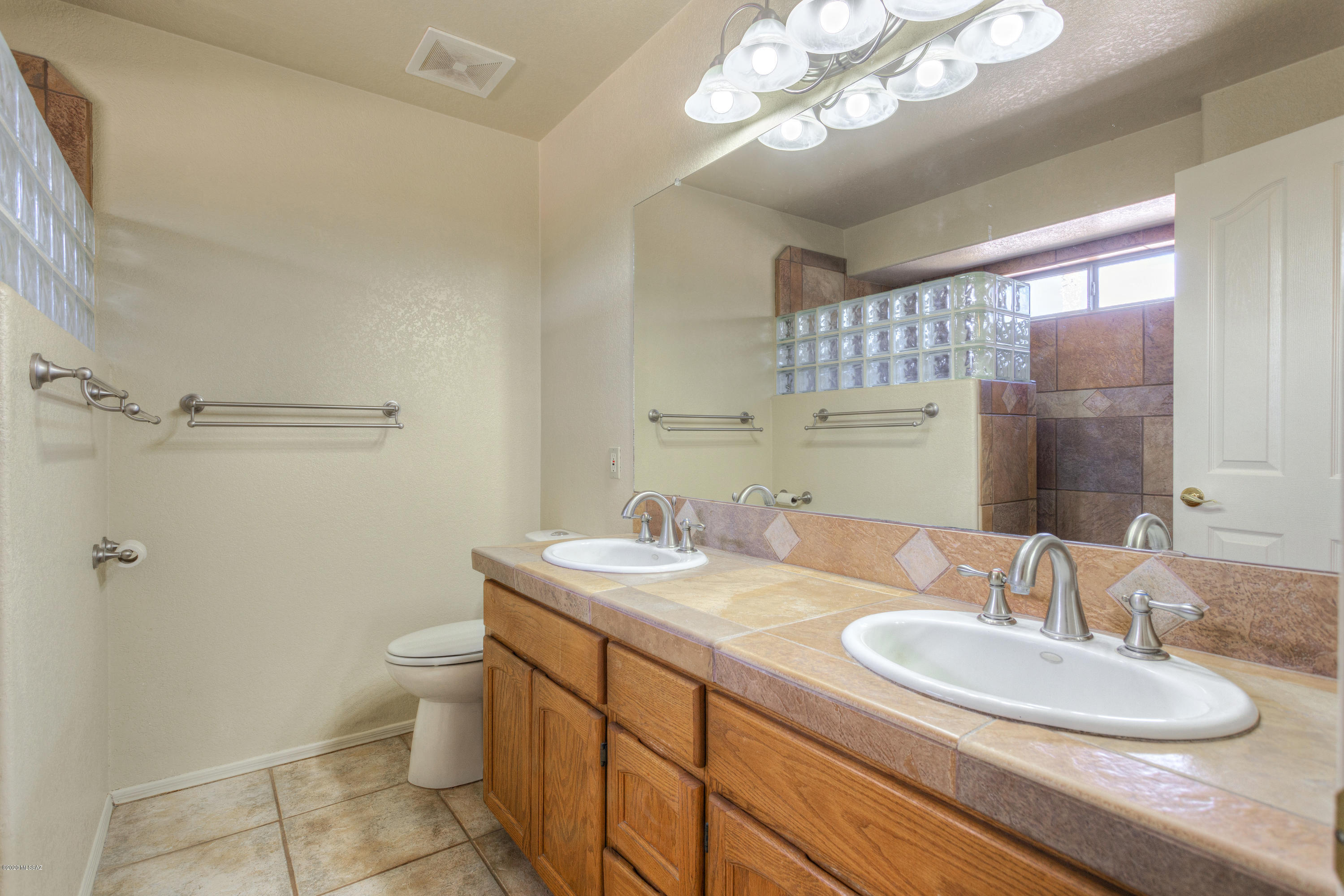 Colonias La Canada (1-82) - Residential