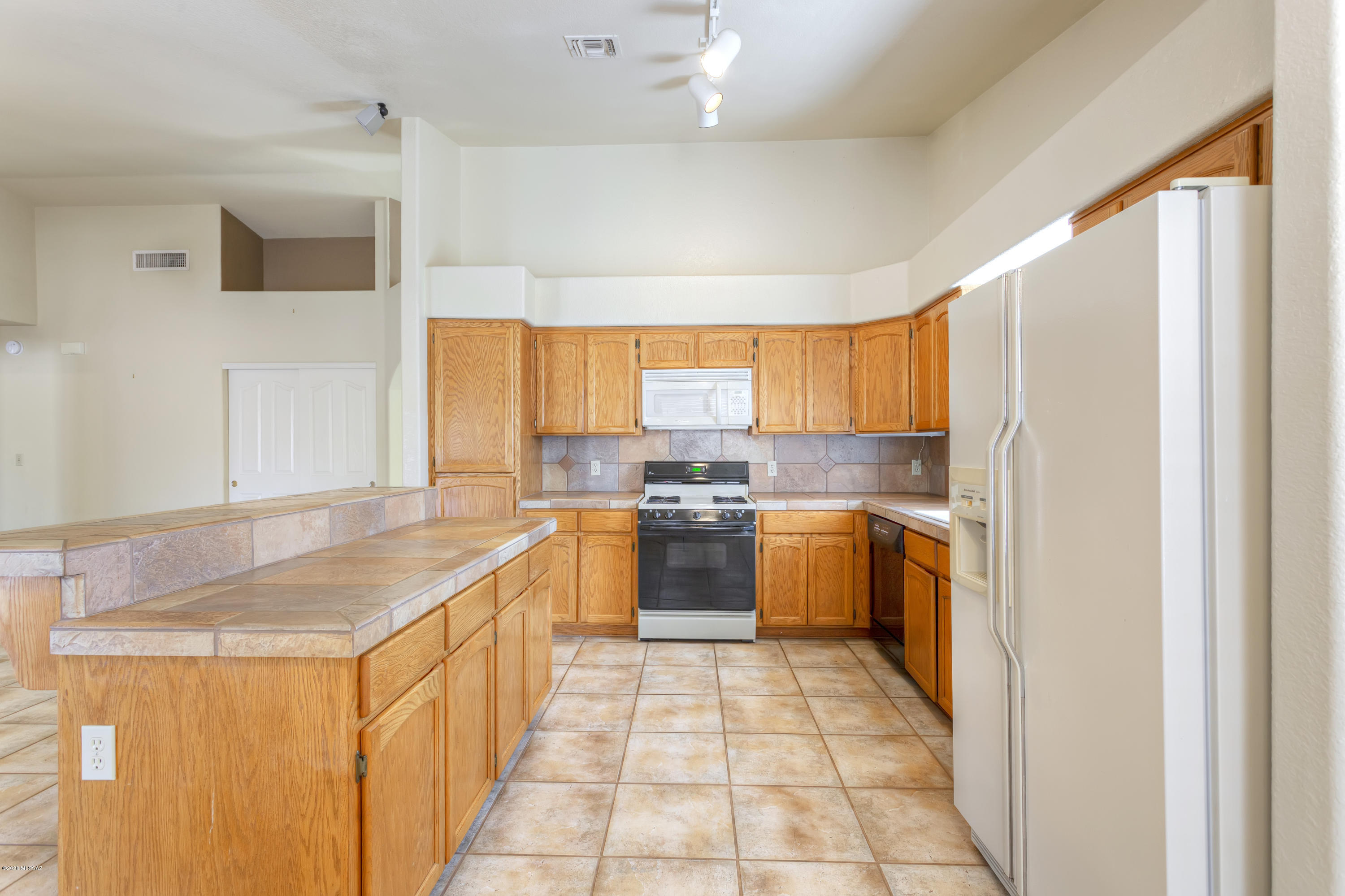 Colonias La Canada (1-82) - Residential