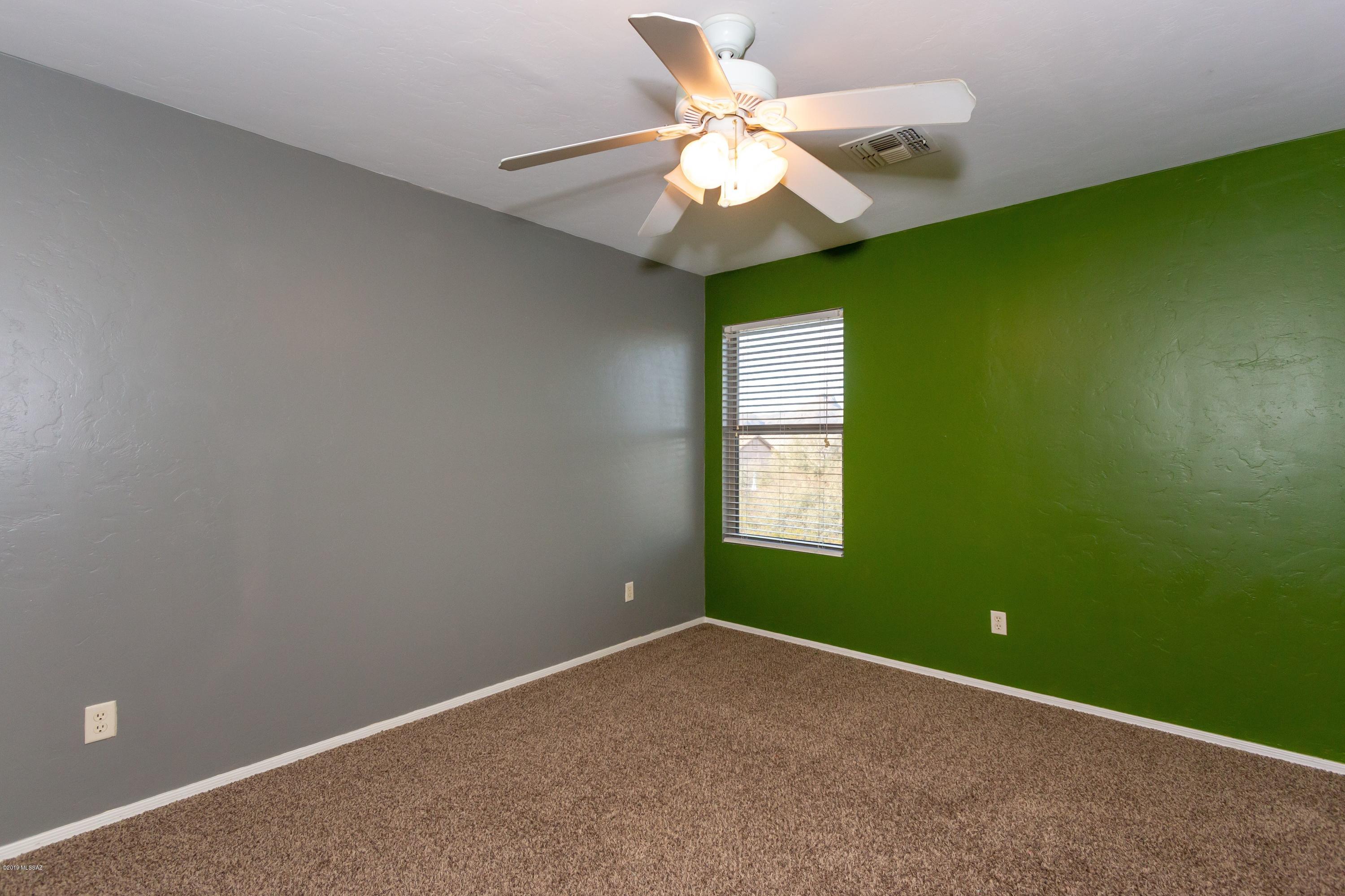 Silverbell Place (1-153) - Residential