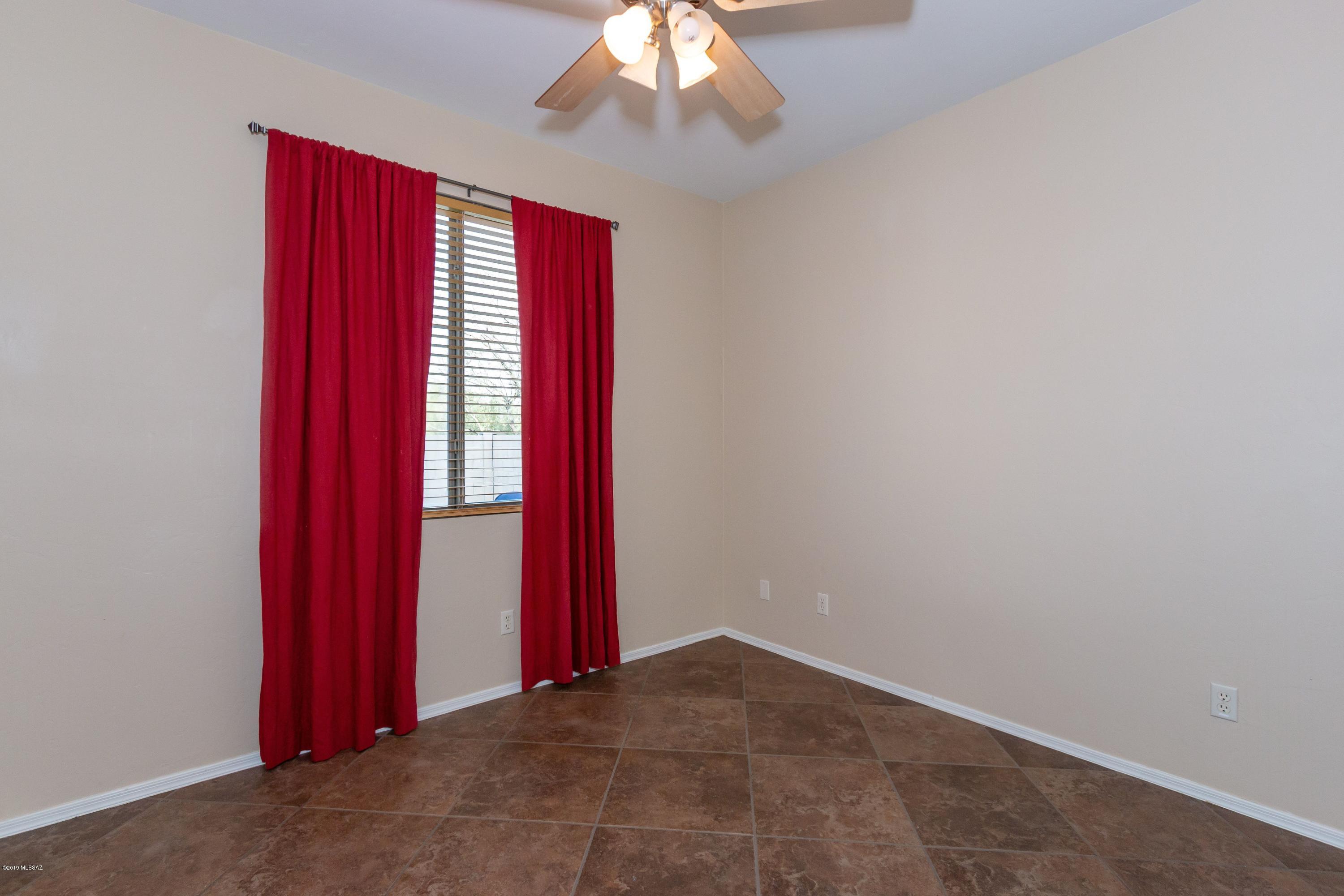 Silverbell Place (1-153) - Residential