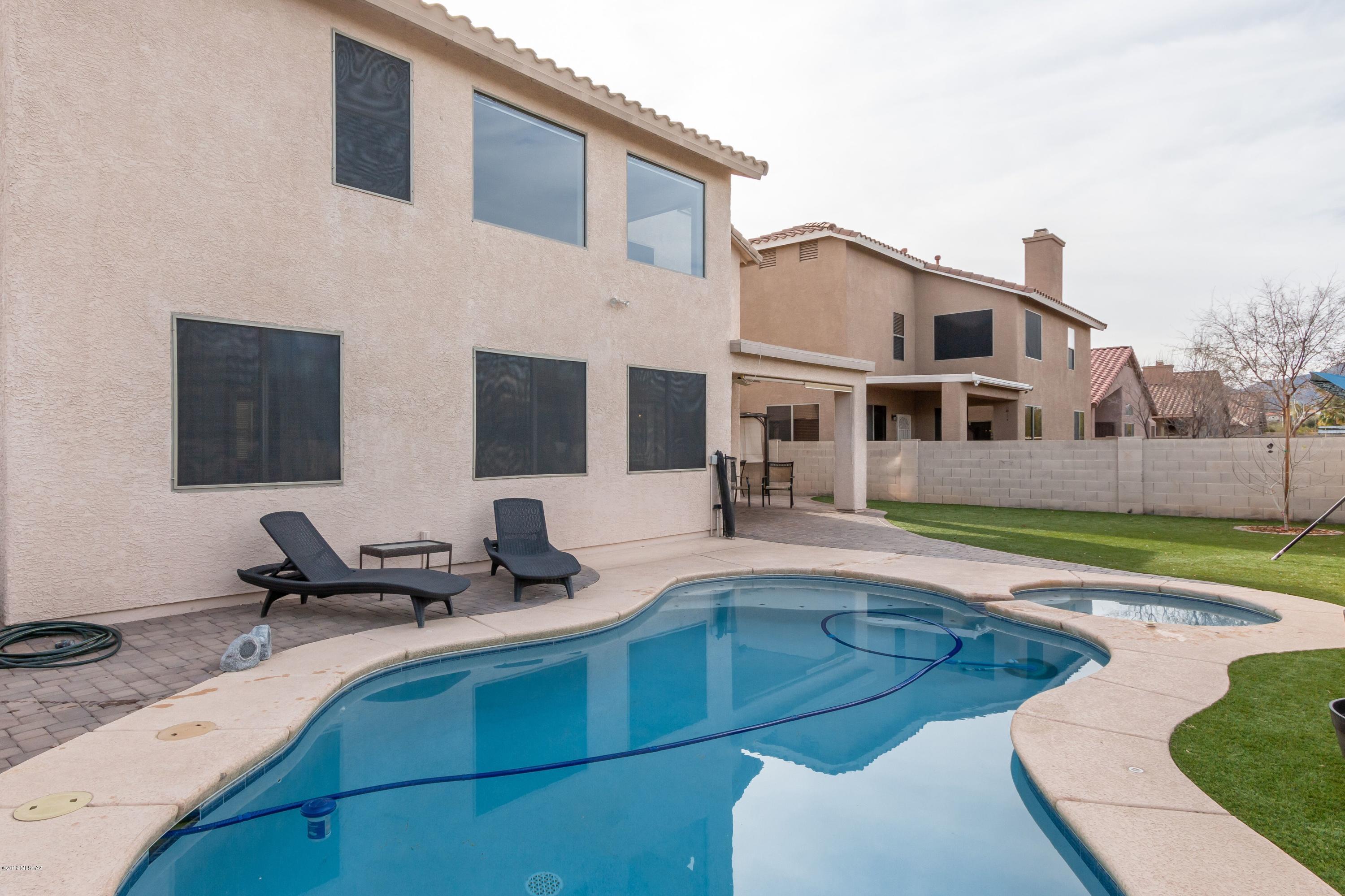 Silverbell Place (1-153) - Residential