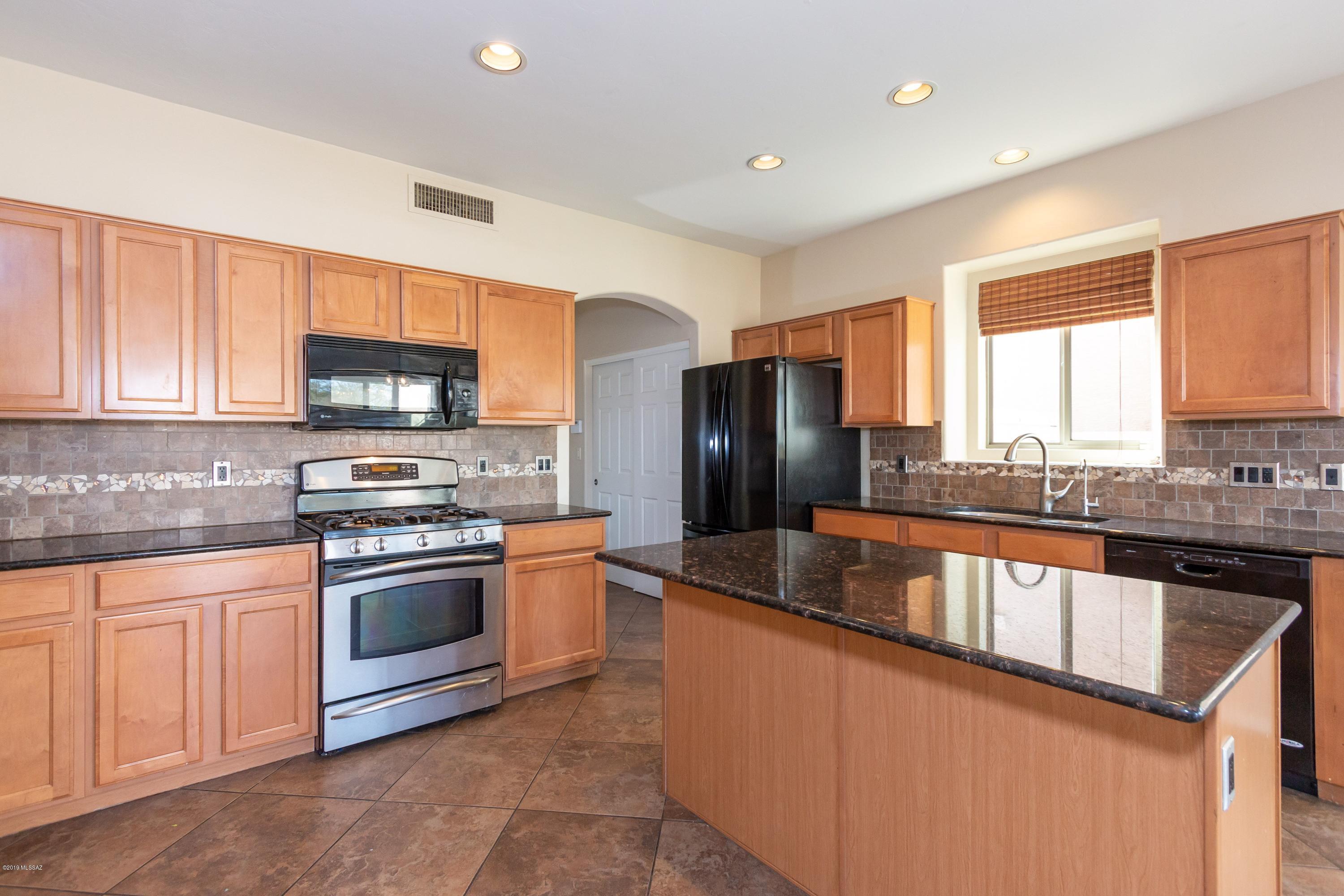 Silverbell Place (1-153) - Residential