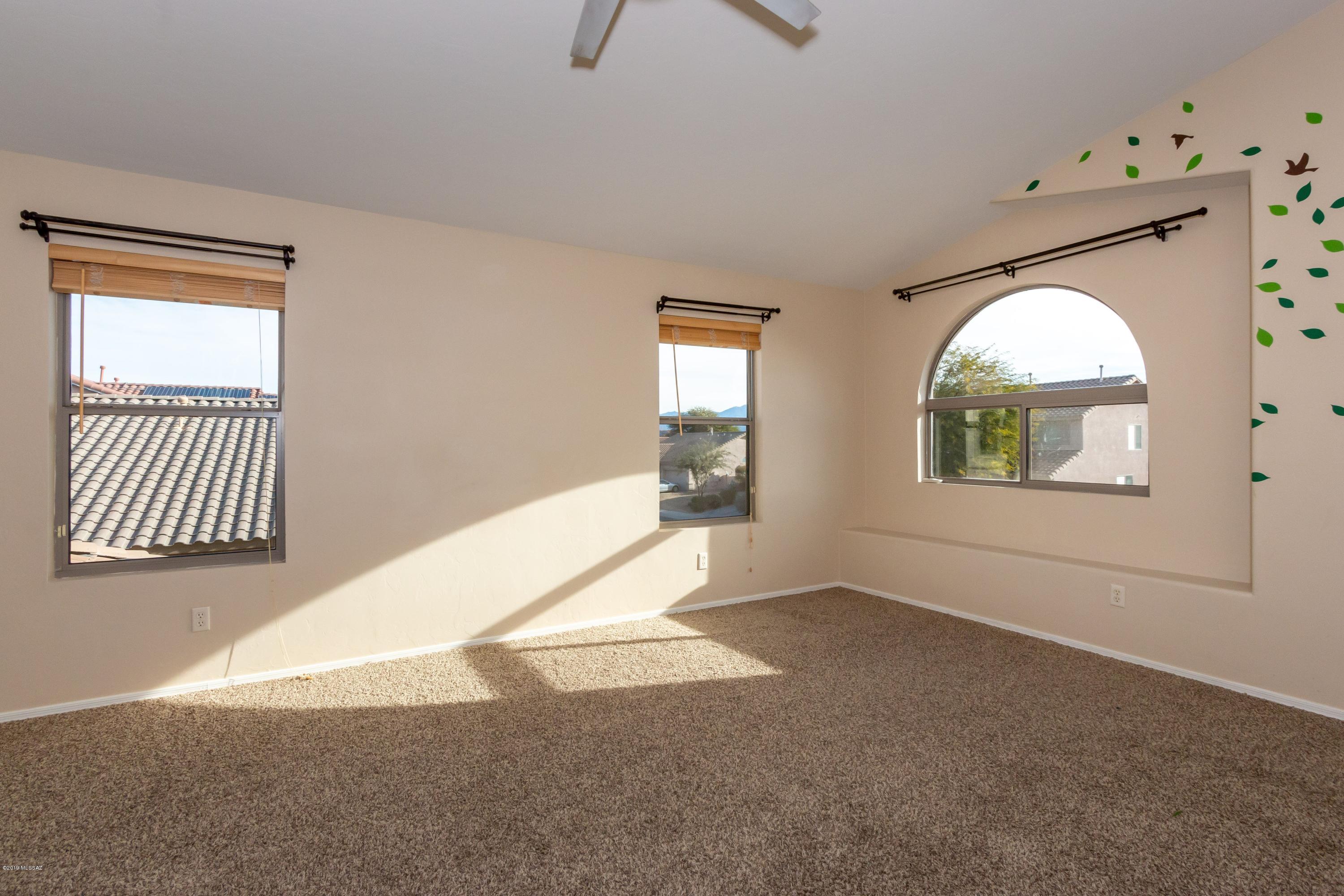 Silverbell Place (1-153) - Residential