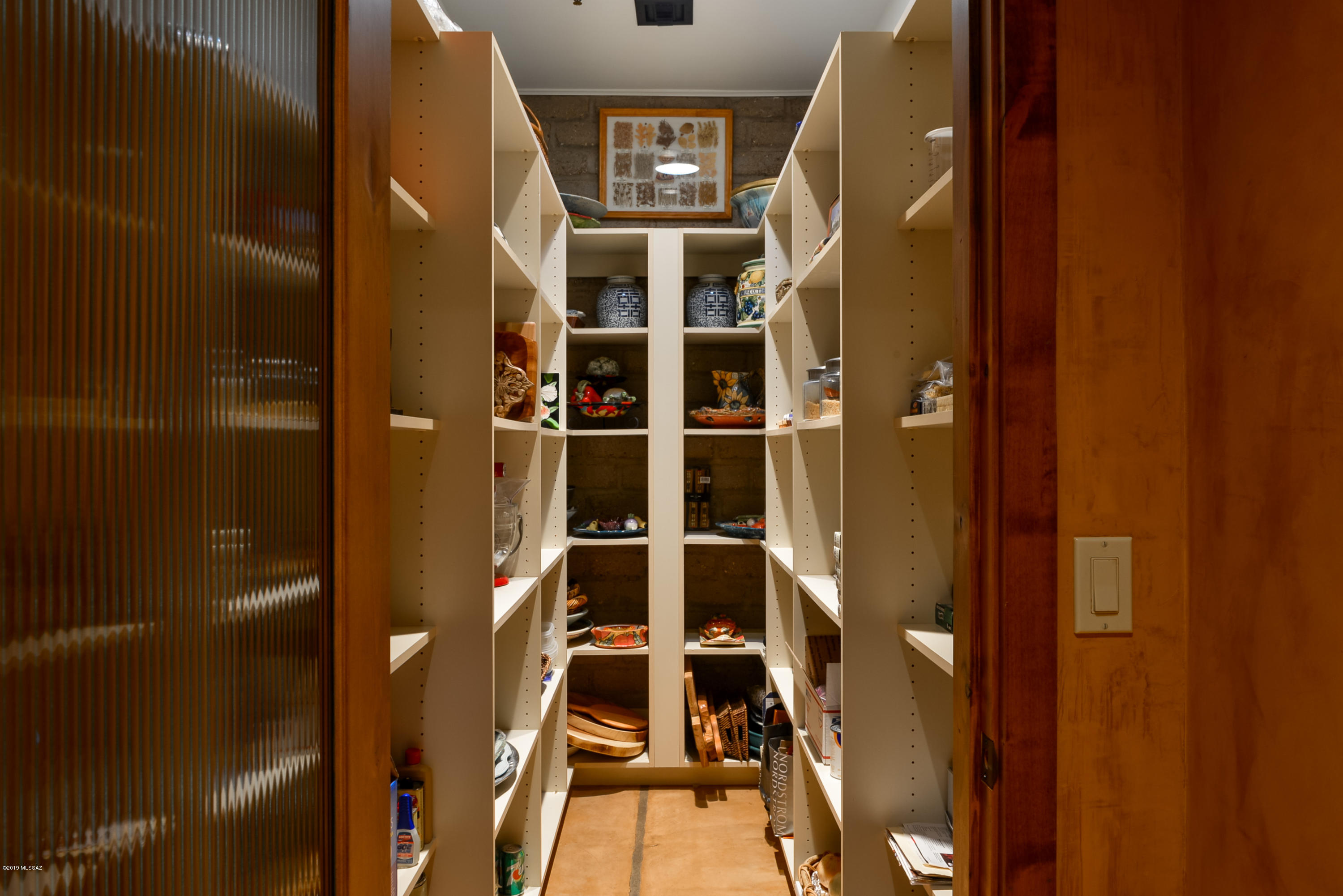 Honey Bee Ridge(The Estates At) - Residential