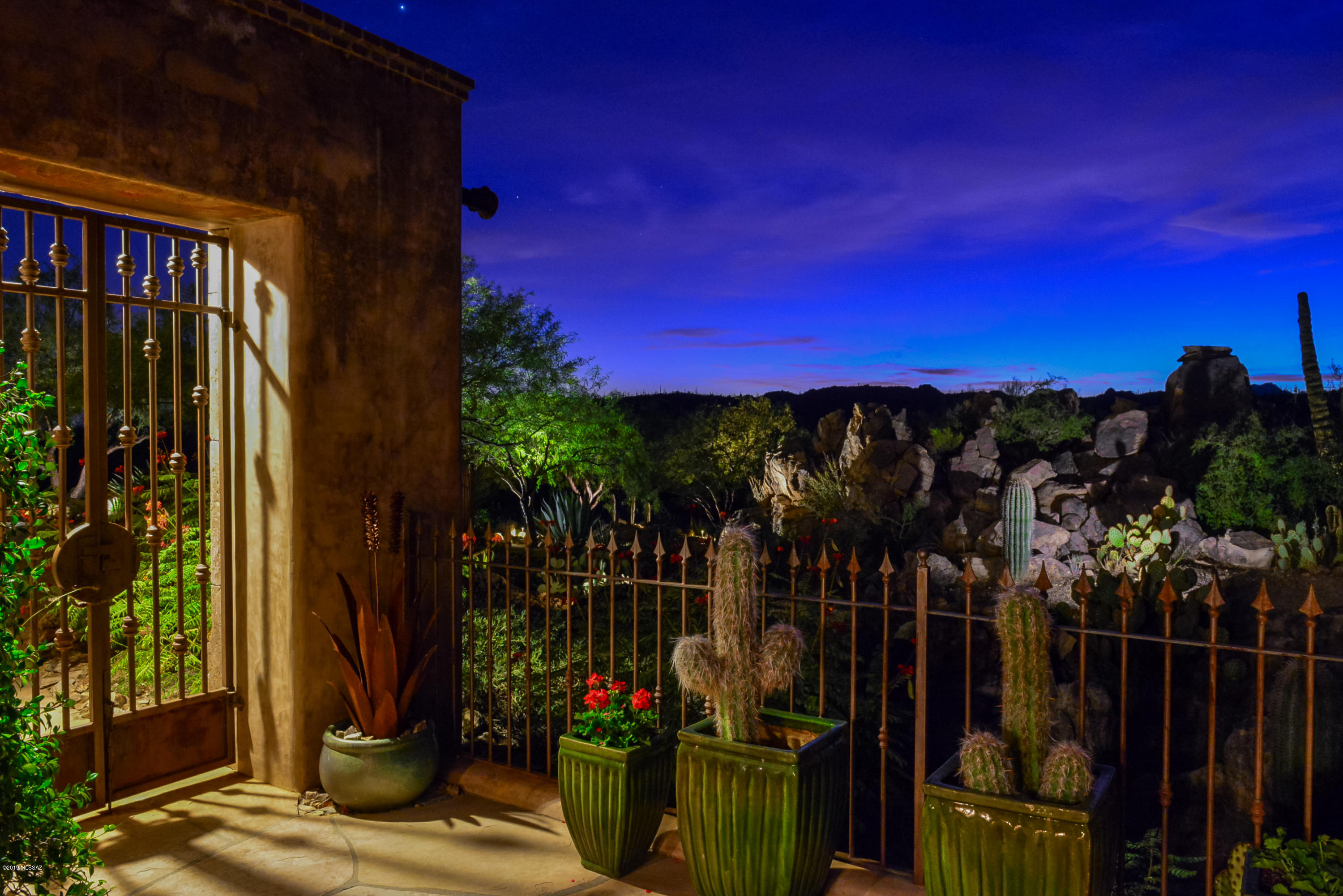 Honey Bee Ridge(The Estates At) - Residential