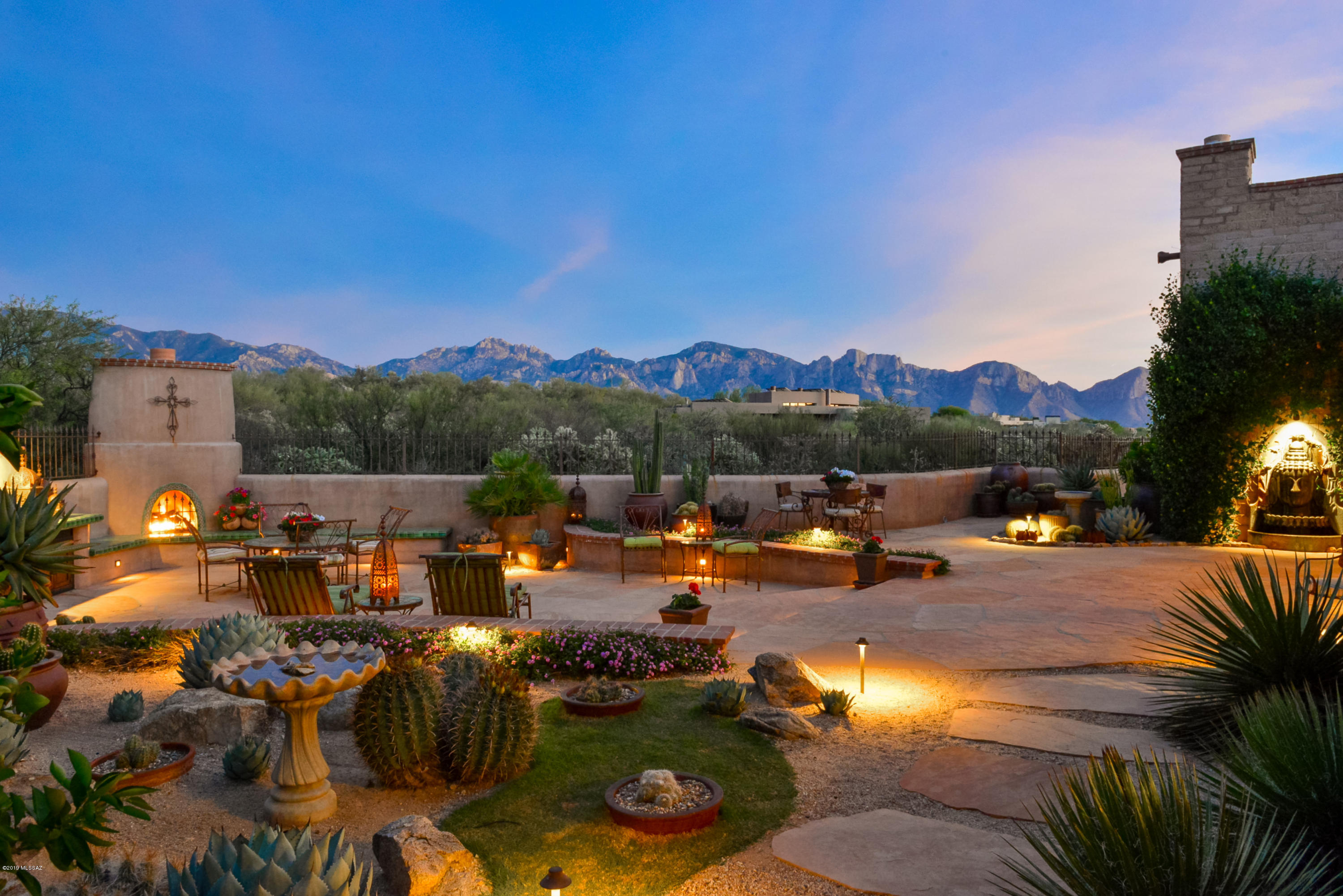 Honey Bee Ridge(The Estates At) - Residential