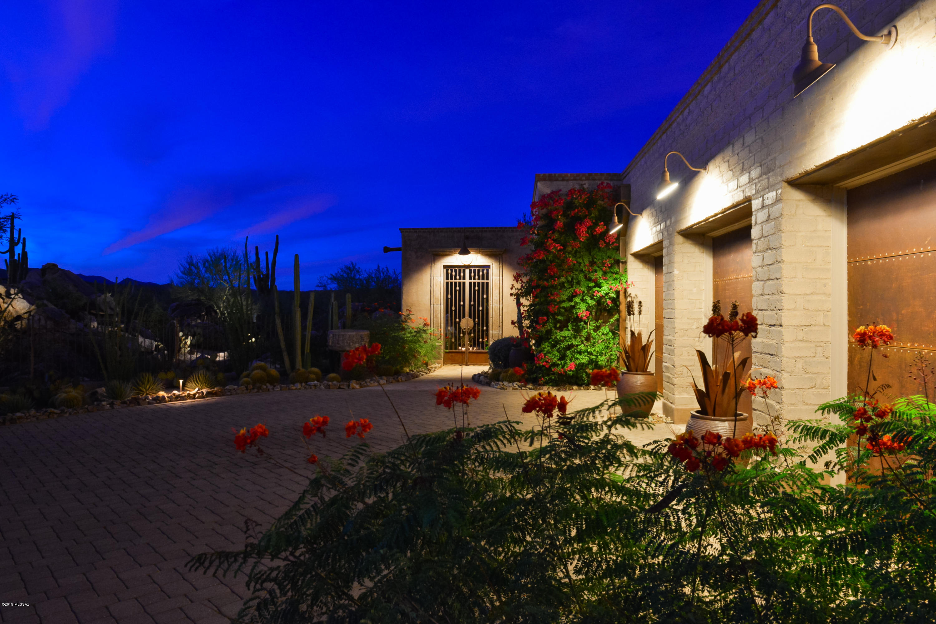 Honey Bee Ridge(The Estates At) - Residential