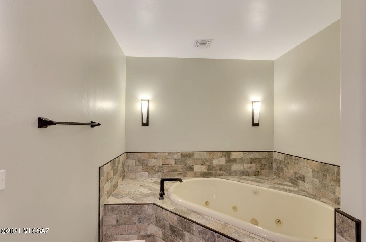 Flecha Caida Ranch Estates #8 - Residential