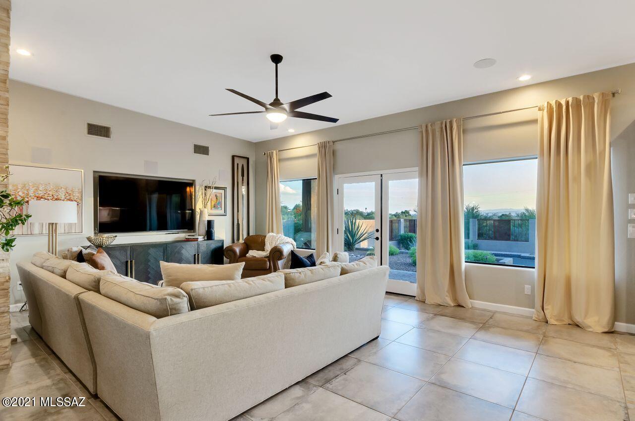 Flecha Caida Ranch Estates #8 - Residential
