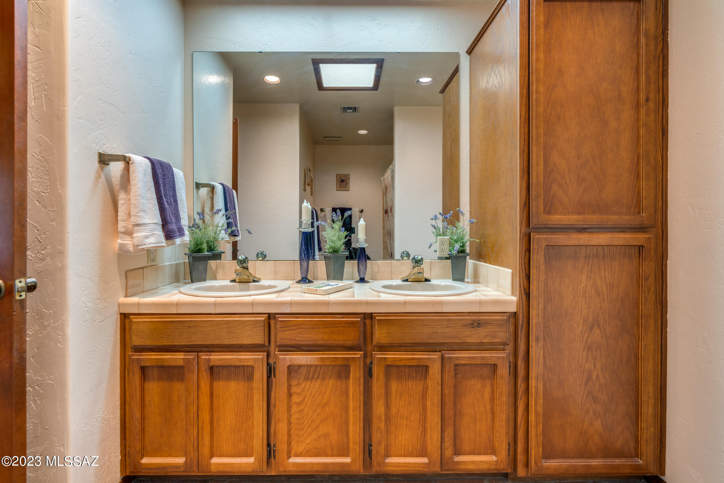 Orange Grove Hills (1-33) - Residential