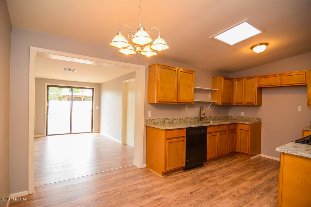 Vista Del Norte - Residential