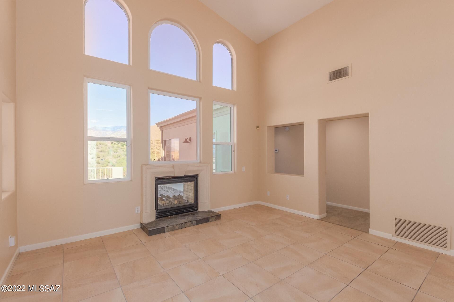 Ridge At La Reserve (The) - Residential Lease