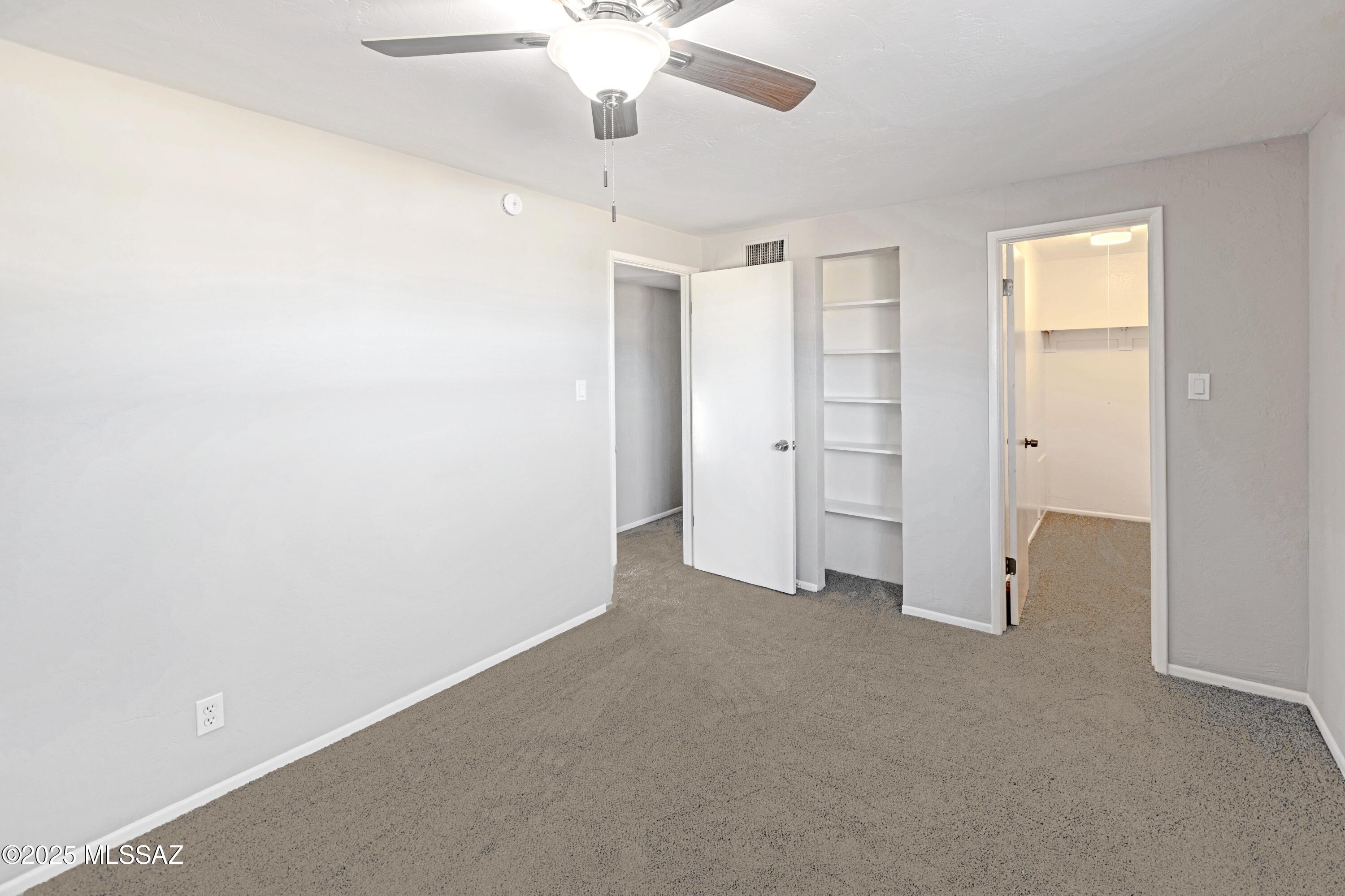Rolling Hills Towne House - Residential