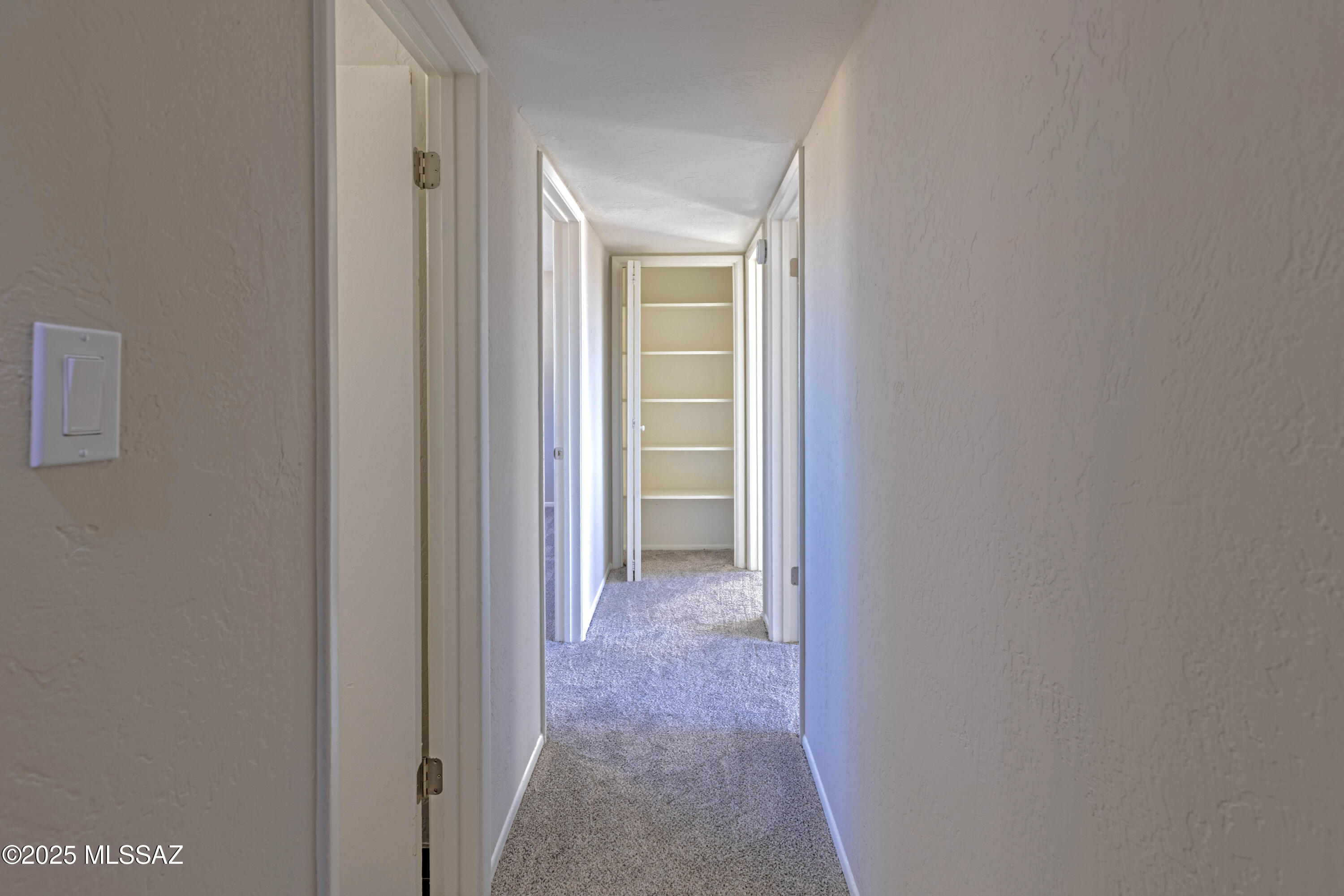 Rolling Hills Towne House - Residential
