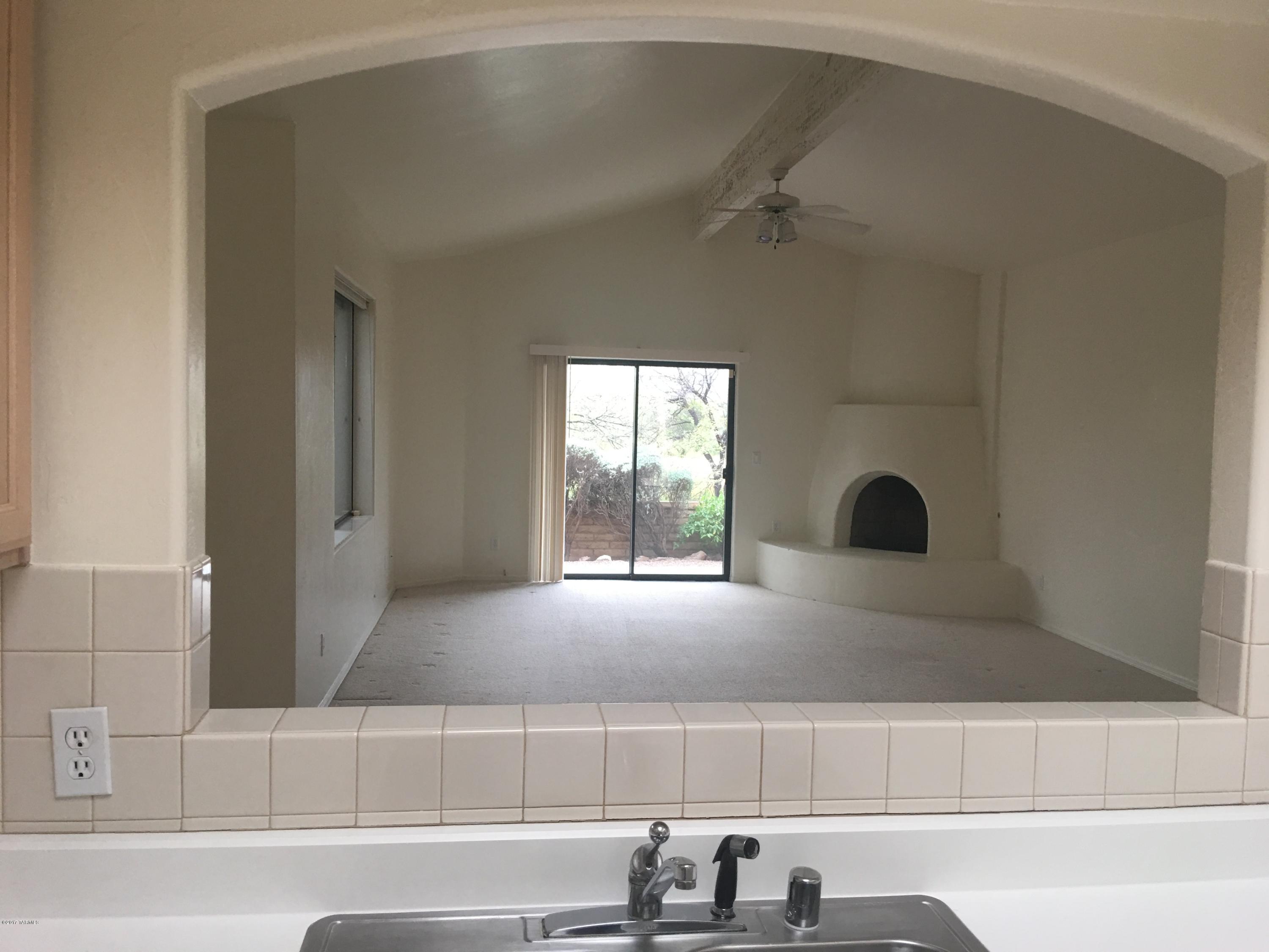 Valle Del Oro Townhomes (1-90) - Residential Lease