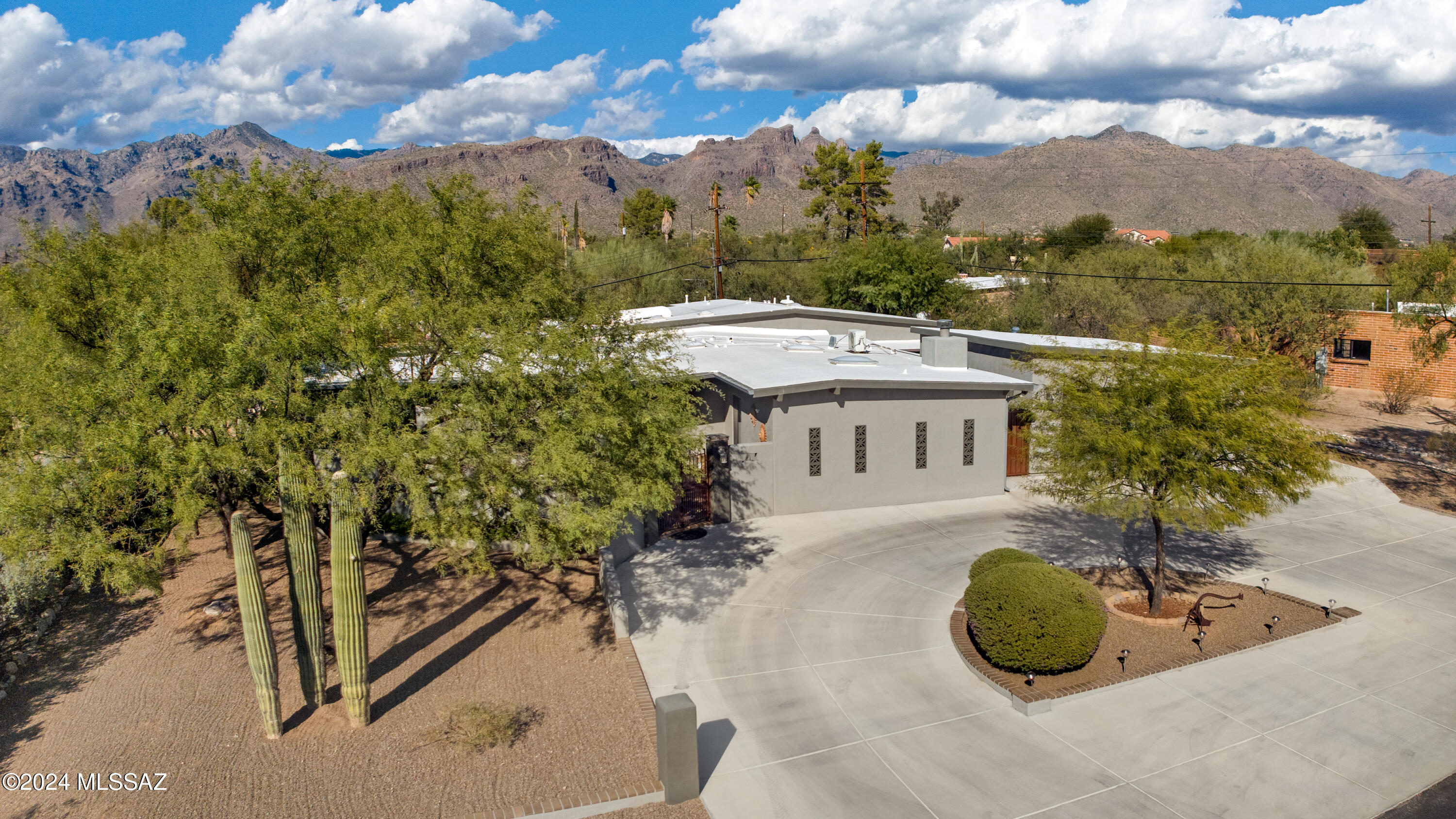 Bear Canyon Hills - Residential