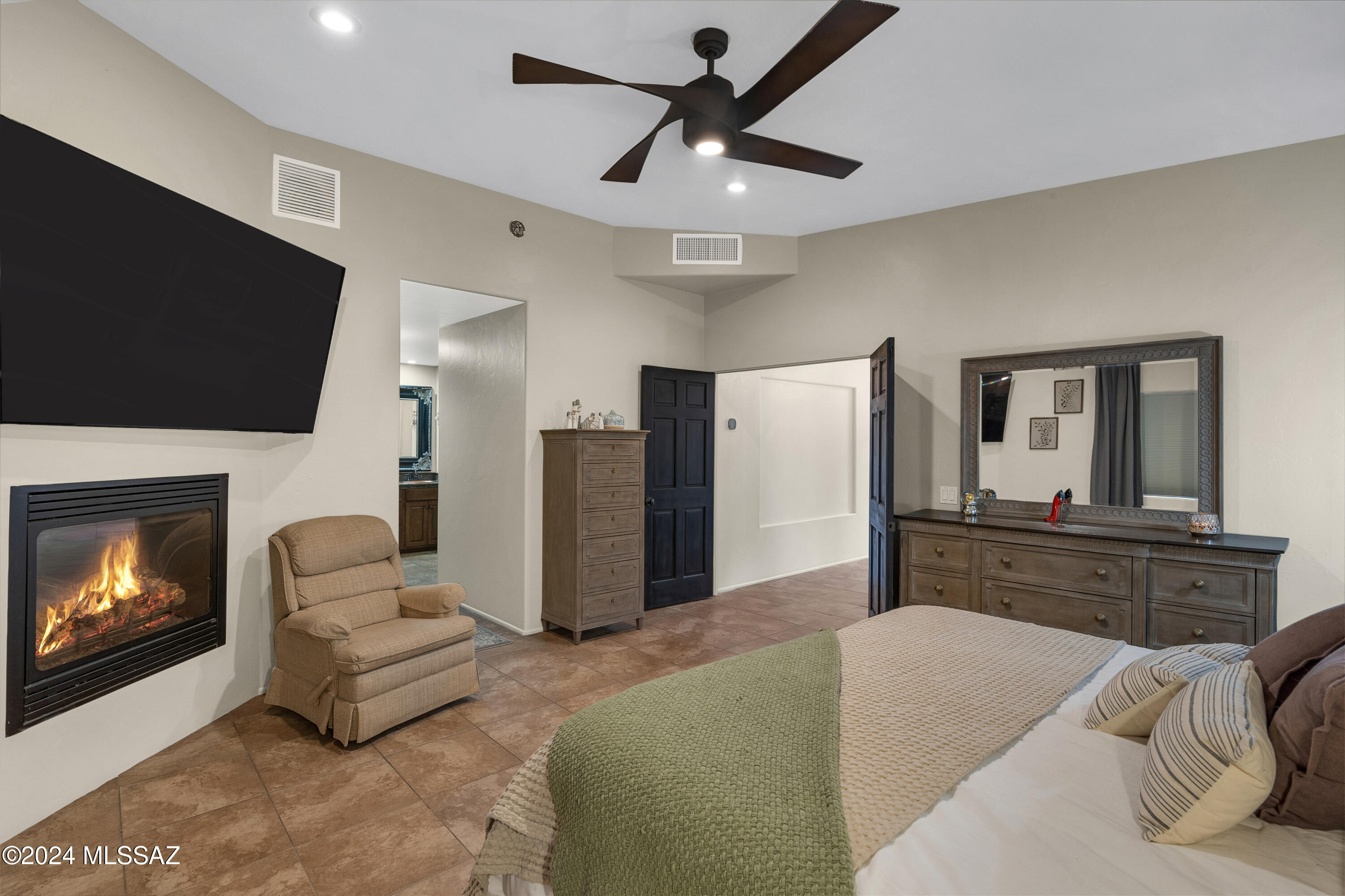 Bear Canyon Hills - Residential