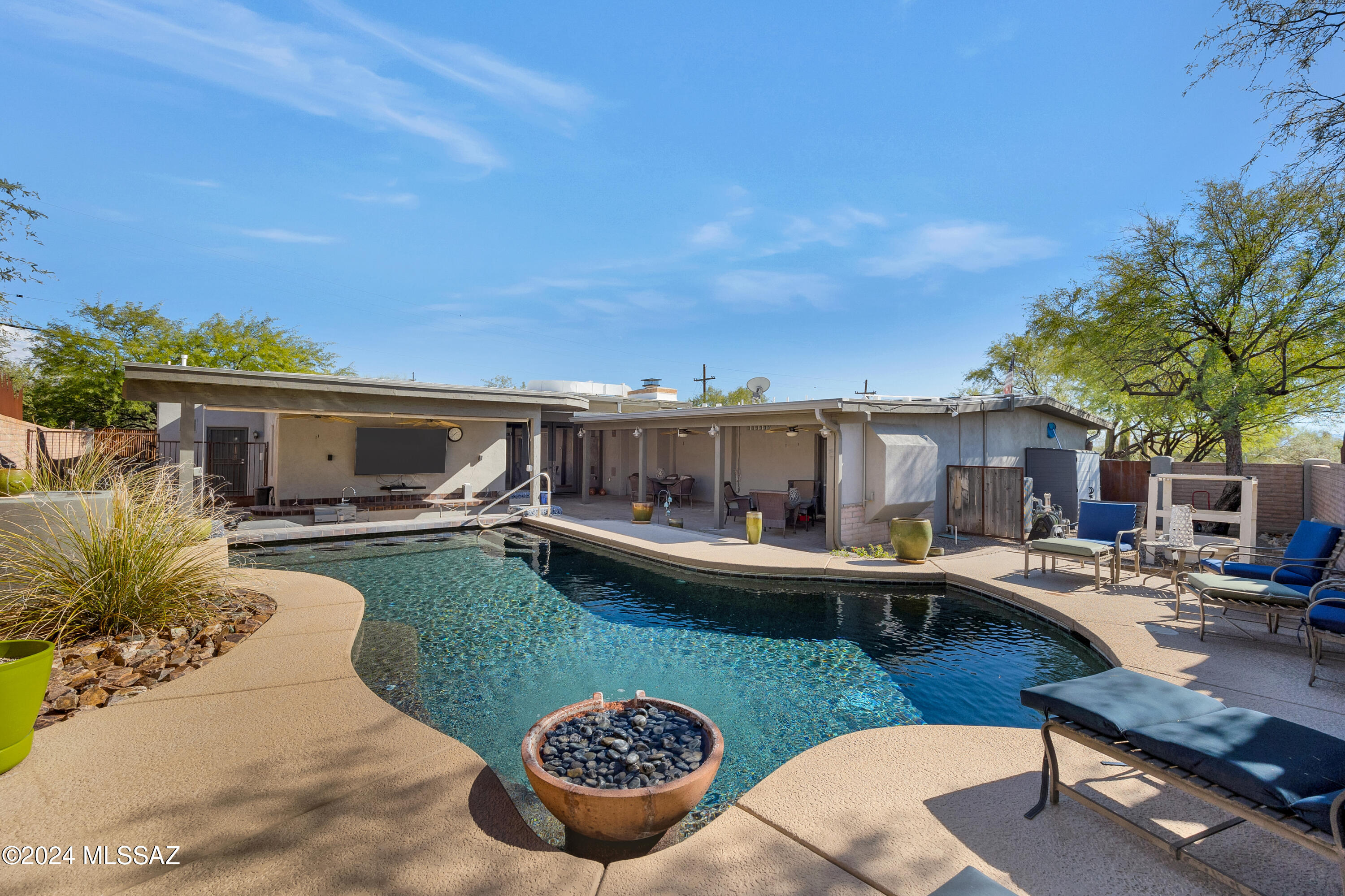 Bear Canyon Hills - Residential