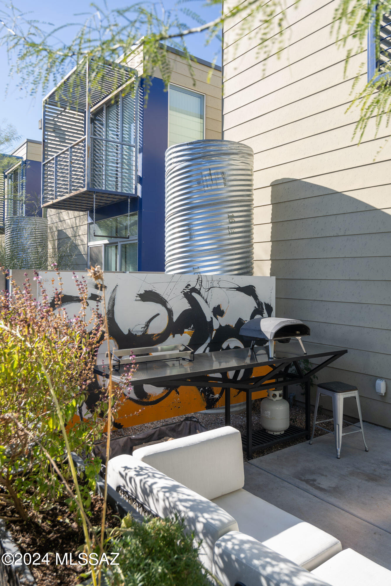 Indigo Modern - Residential