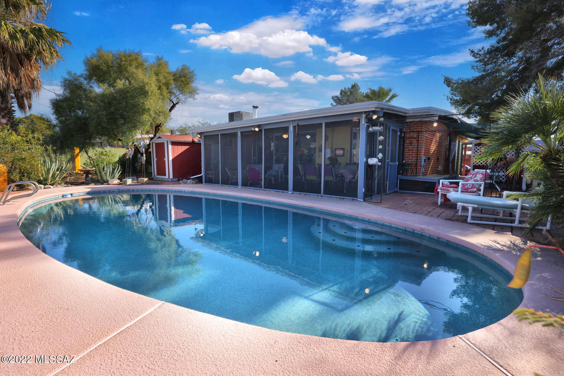 Longview Estates (194-470) - Residential
