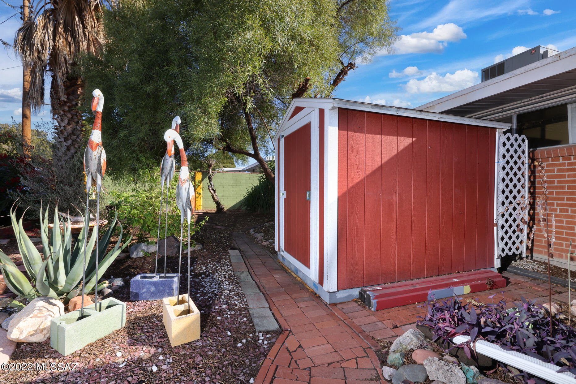 Longview Estates (194-470) - Residential