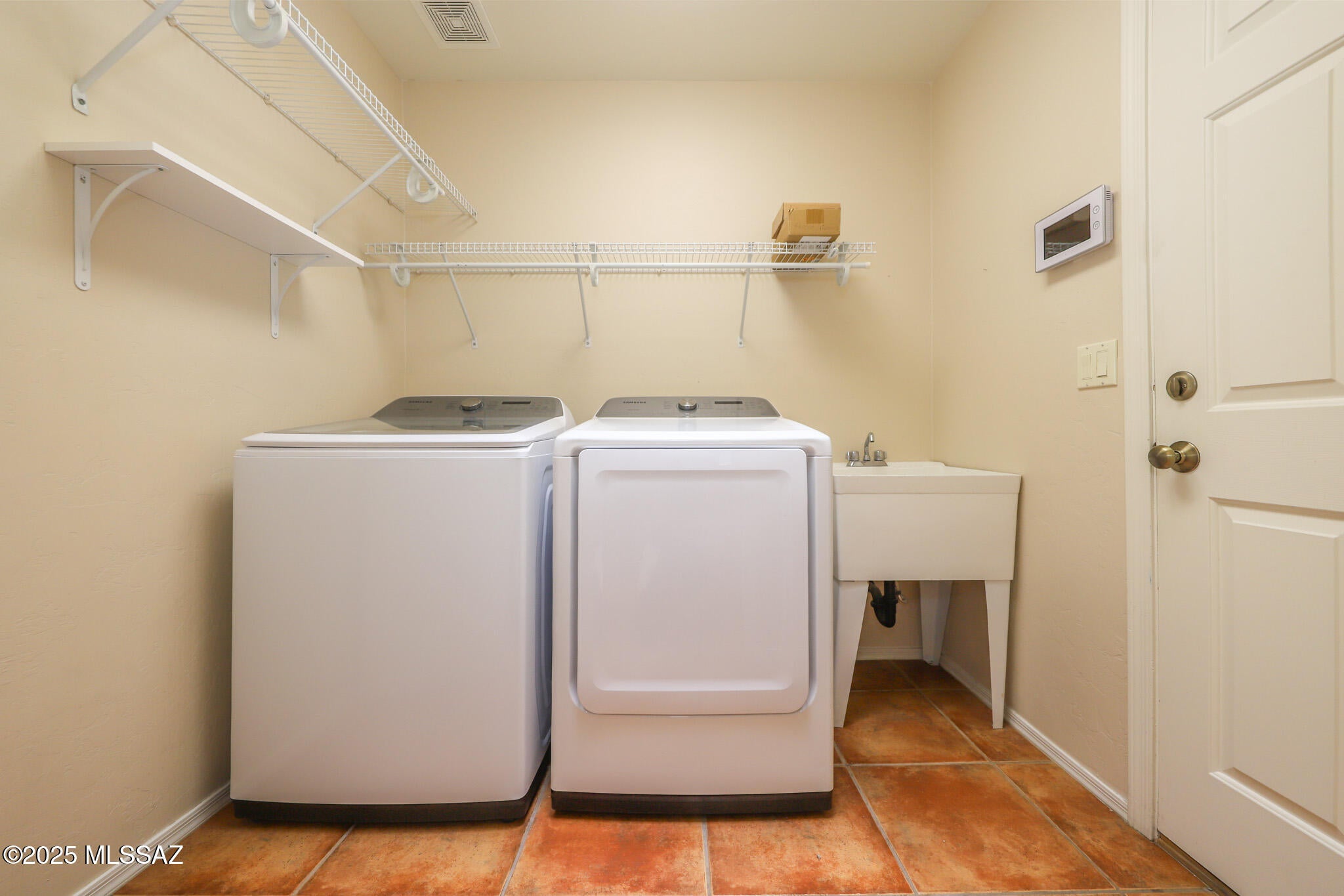 Pima Pointe (1-10) - Residential Lease