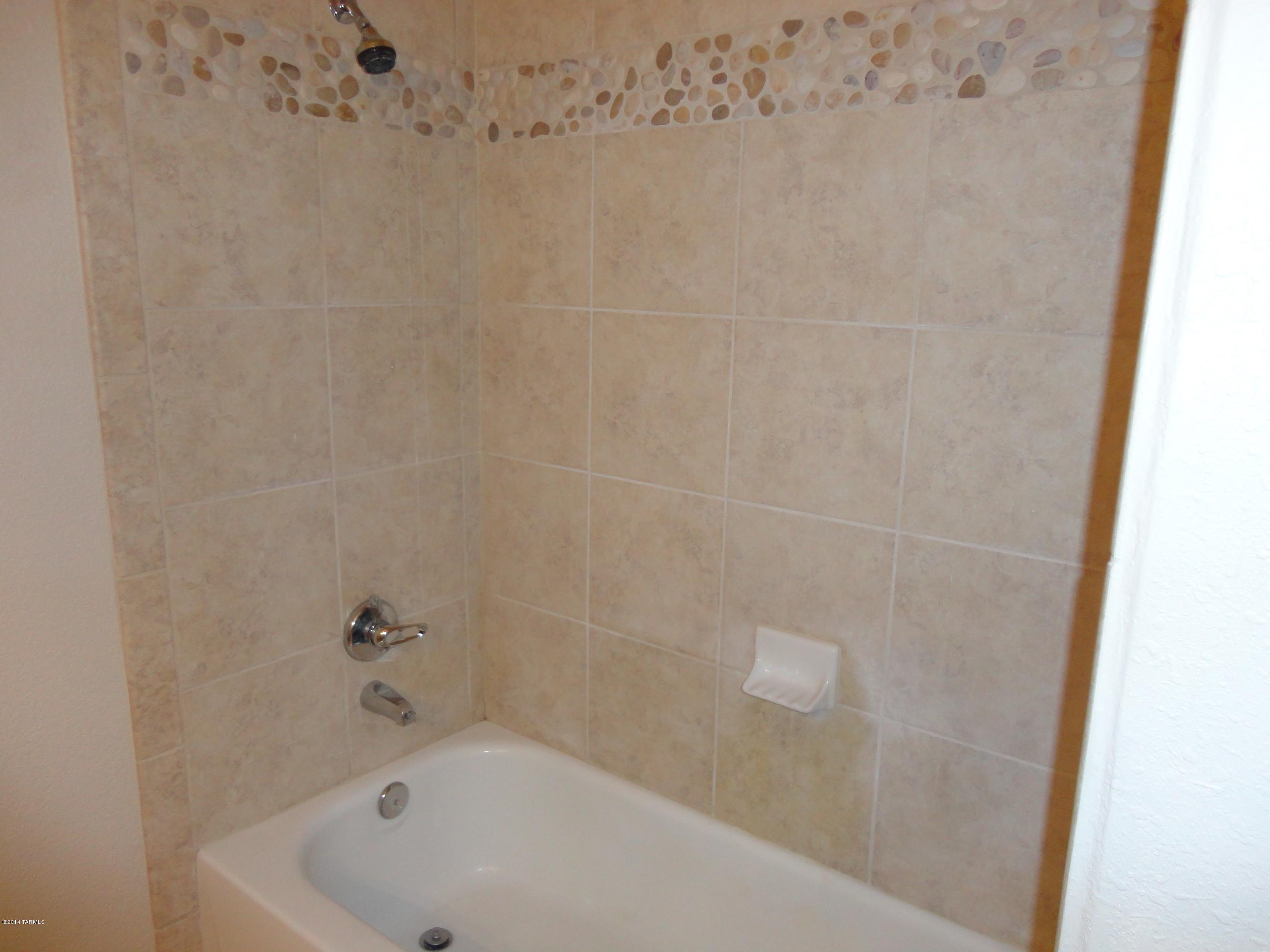 Pinnacle Canyon Condominium - Residential