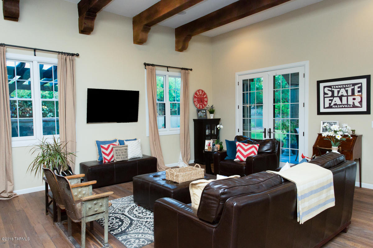 Country Club Estates NO. 1 - Residential