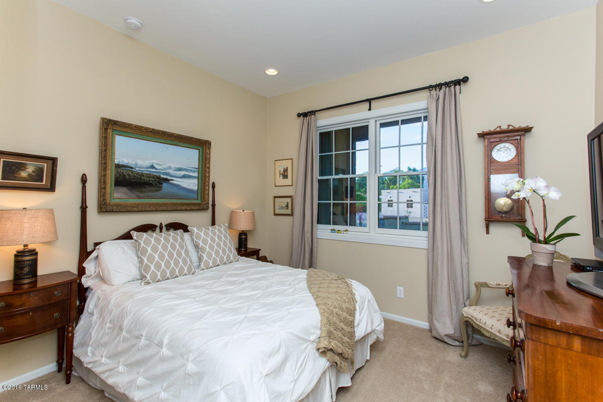 Country Club Estates NO. 1 - Residential