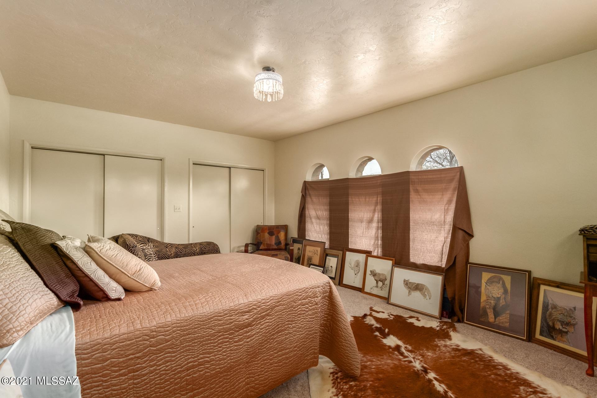 Tanque Verde Village - Residential