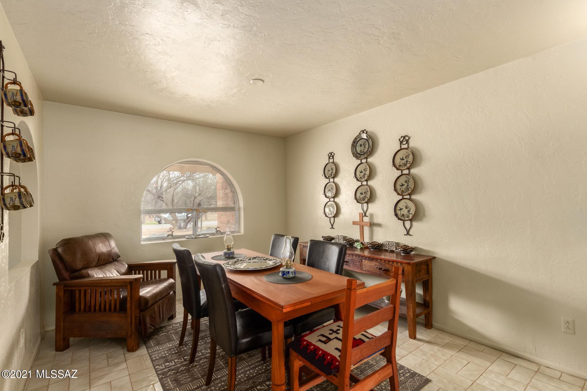Tanque Verde Village - Residential