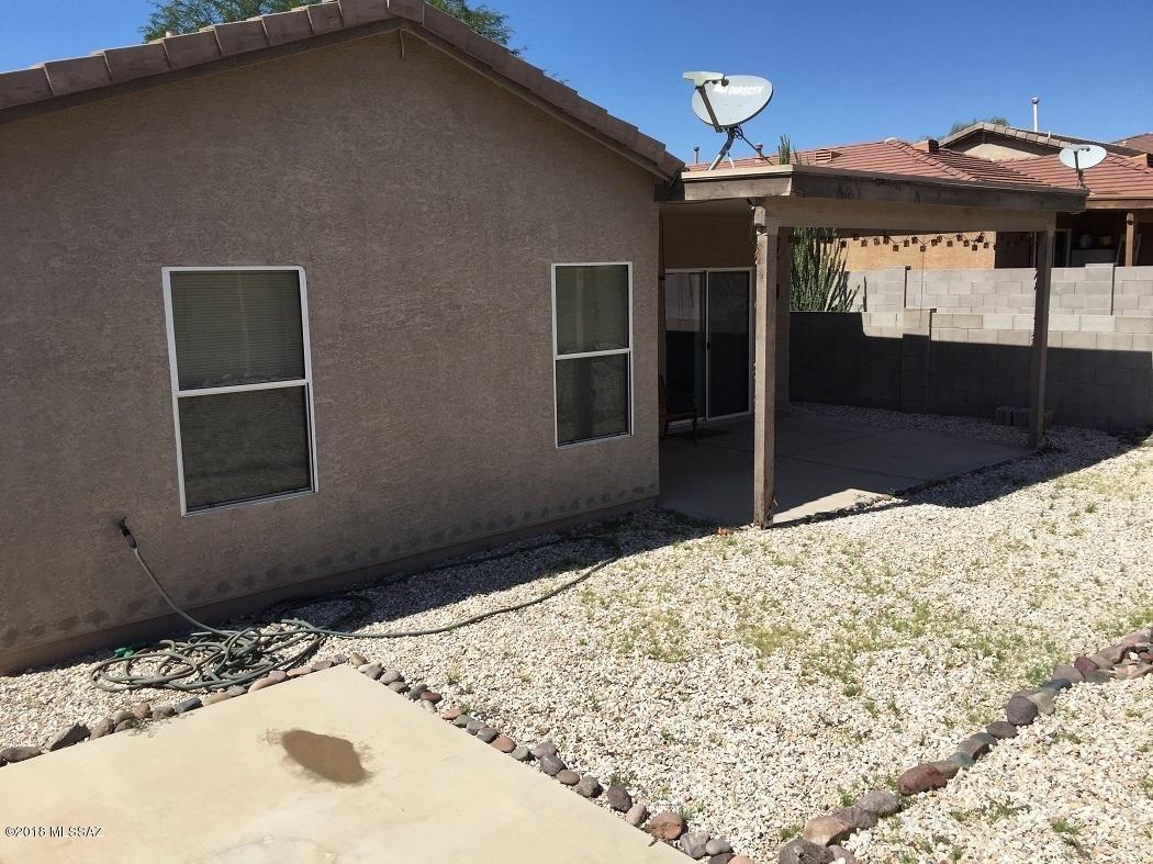 Hartman Vistas-(1-353) - Residential Lease