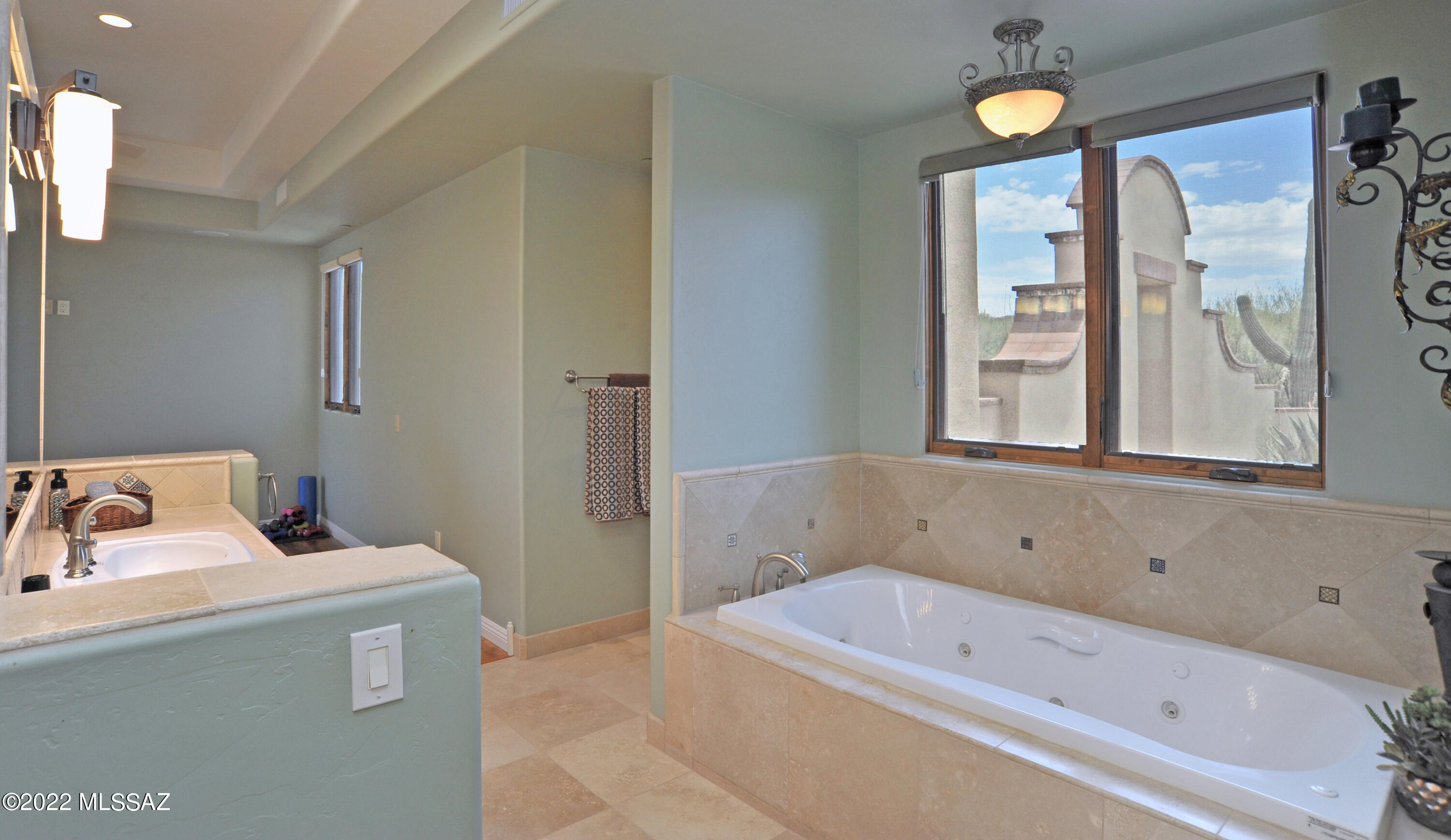 Coyote Creek (1-395) - Residential