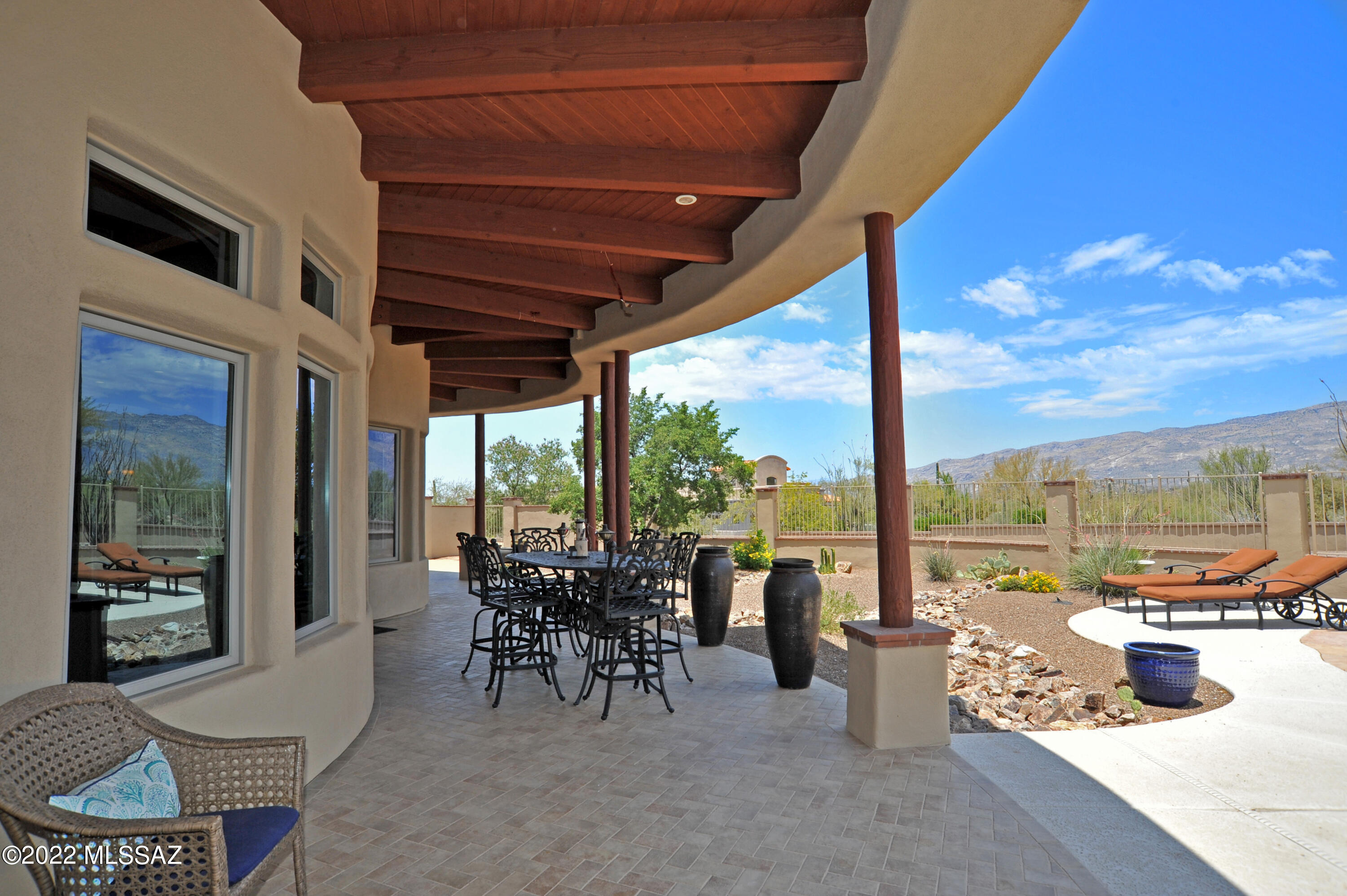 Coyote Creek (1-395) - Residential