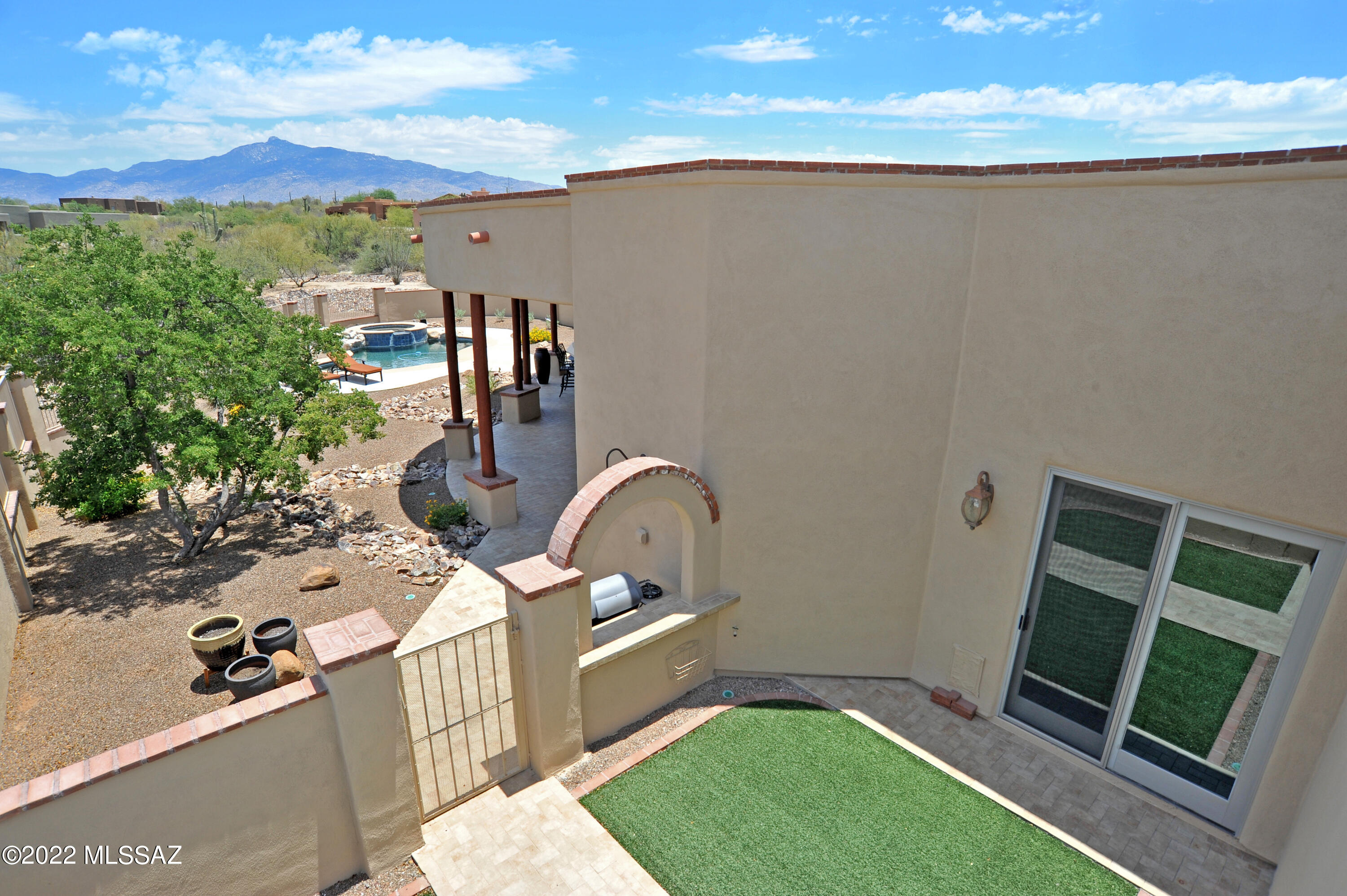 Coyote Creek (1-395) - Residential