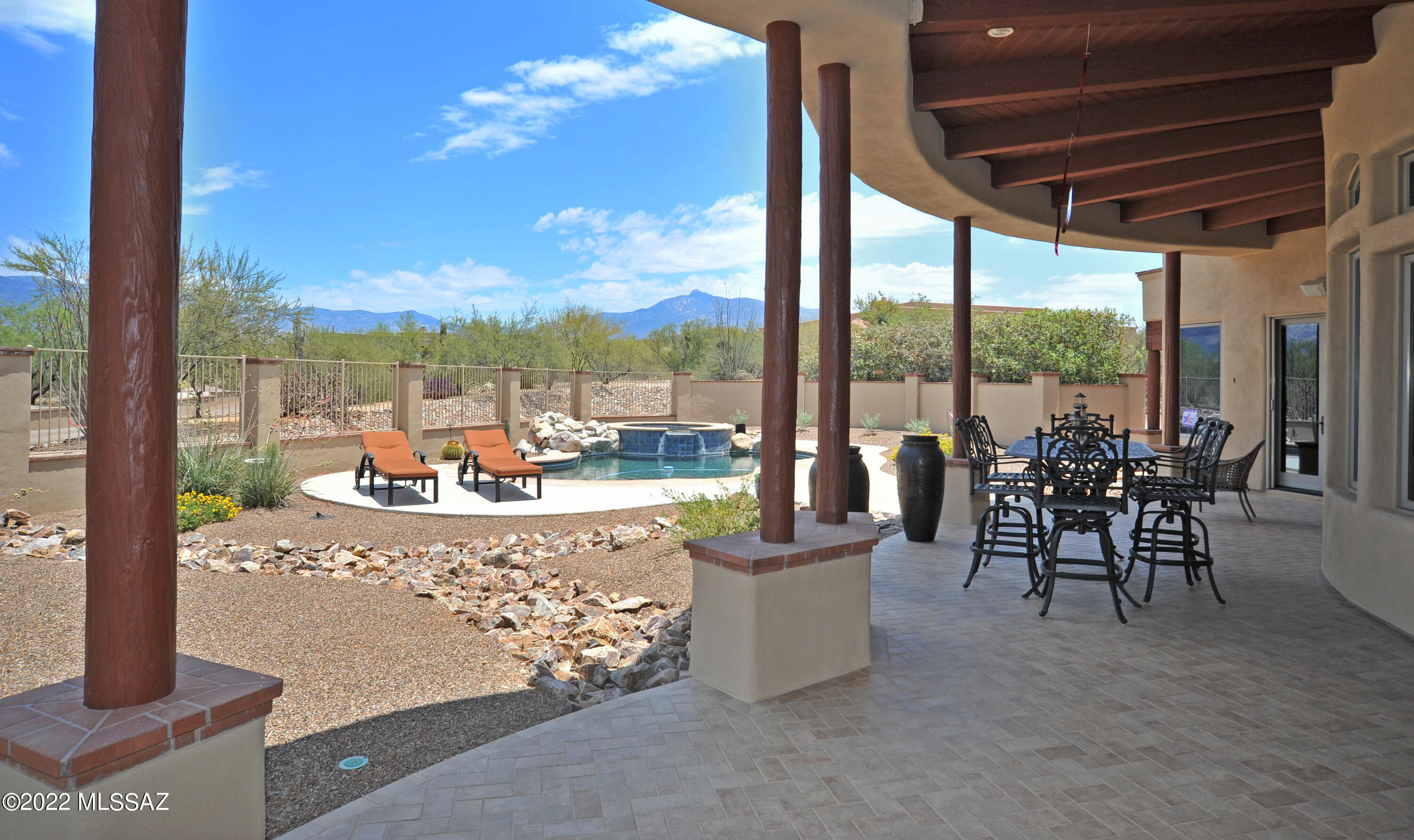 Coyote Creek (1-395) - Residential