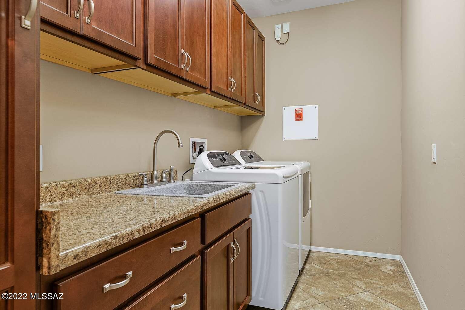 Del Webb At Dove Mountain SQ20131930189 - Residential