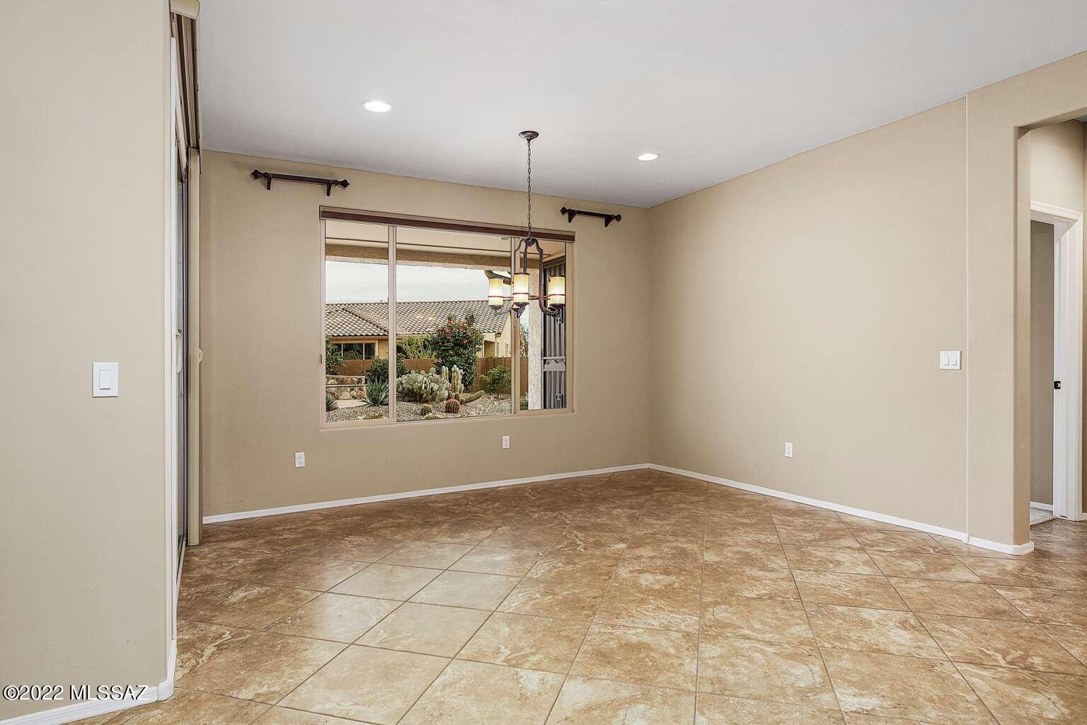 Del Webb At Dove Mountain SQ20131930189 - Residential