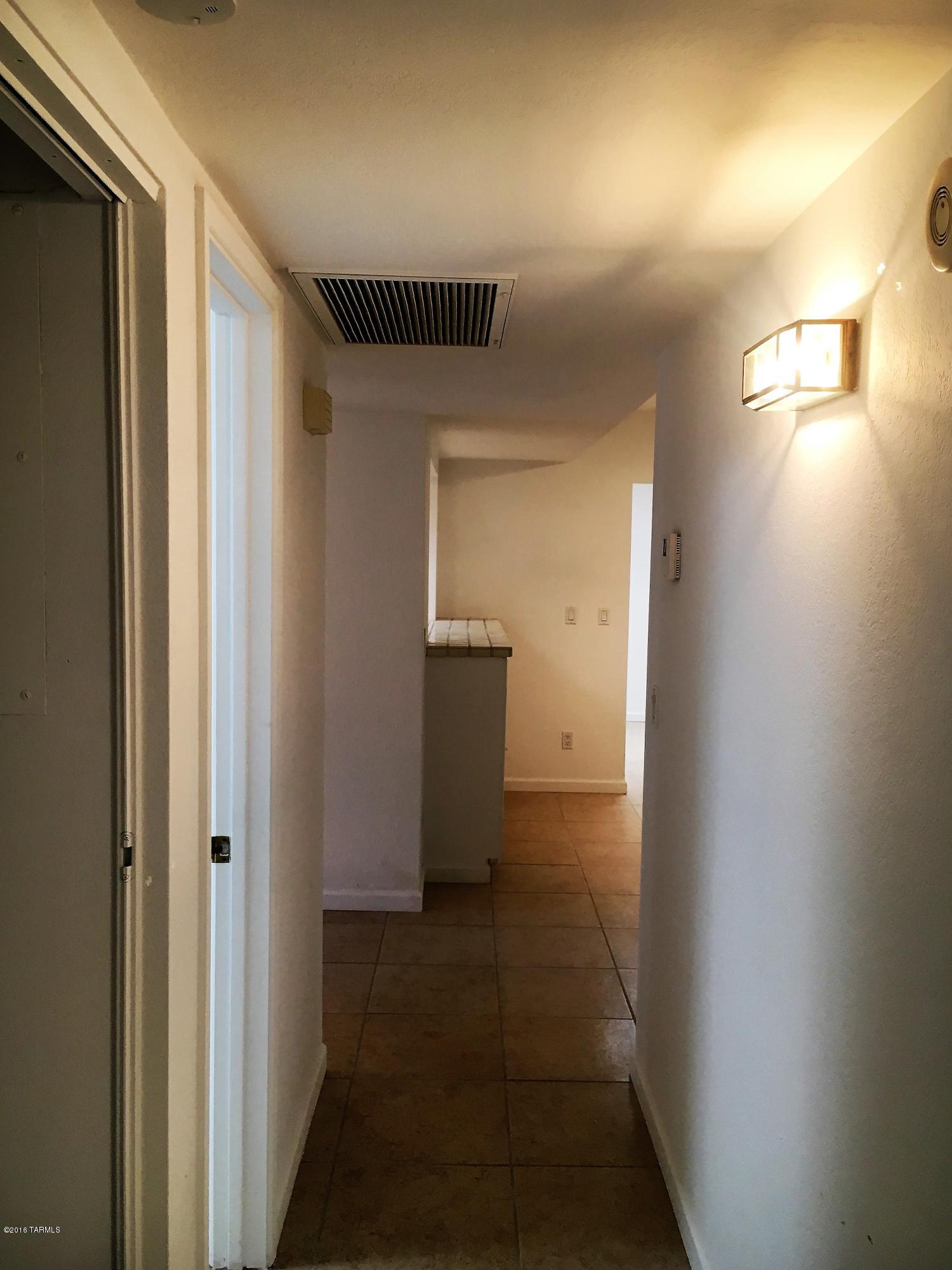 Tierra Serena Townhouses (1-117) - Residential Lease
