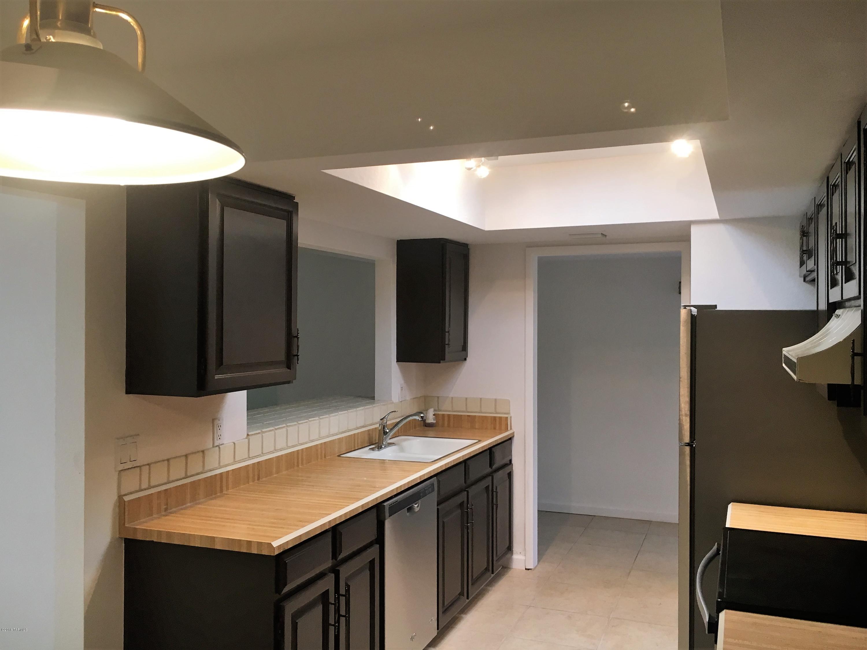 Tierra Serena Townhouses (1-117) - Residential Lease